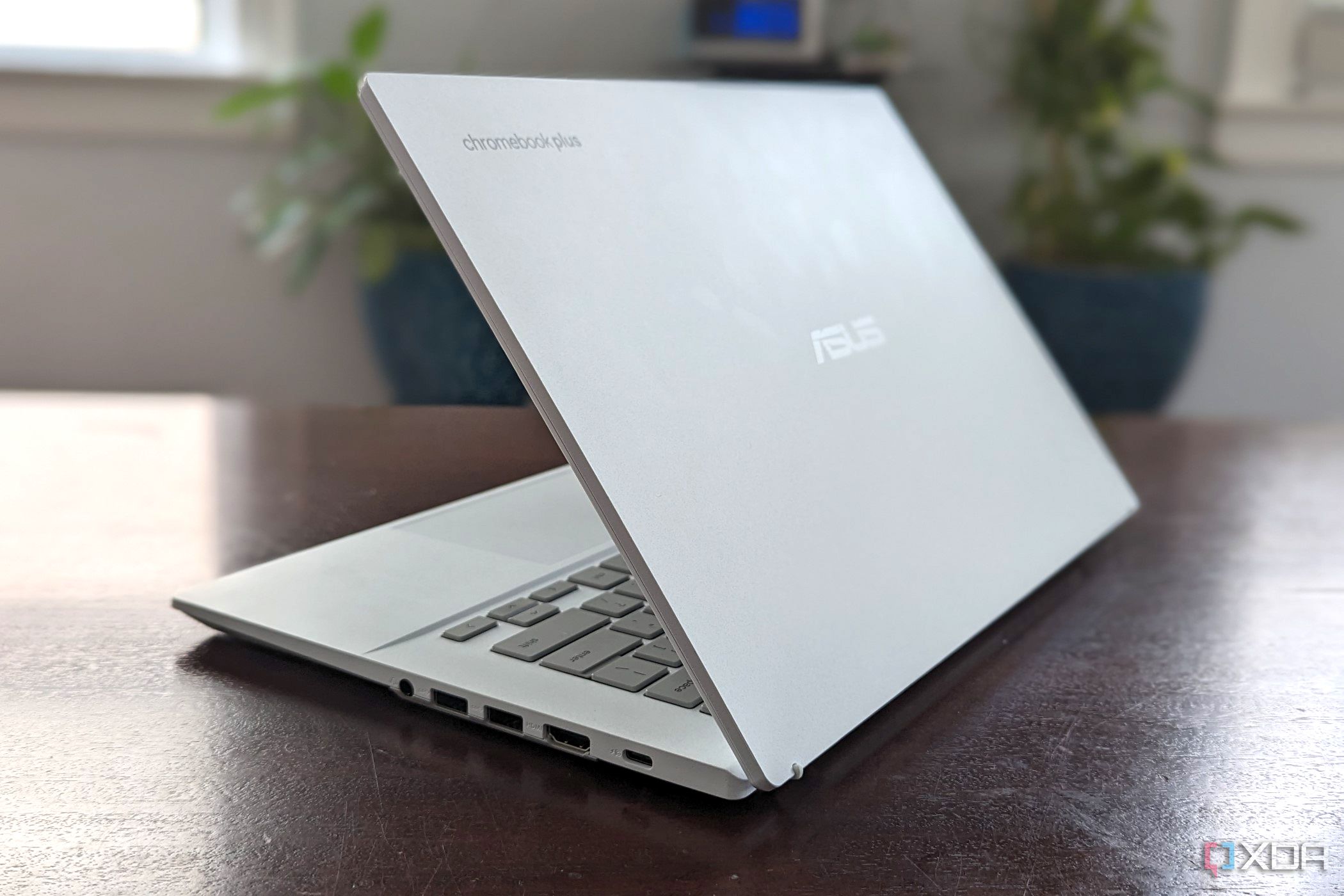 Asus Chromebook Plus CX34 review: Unbelievably premium for just $400