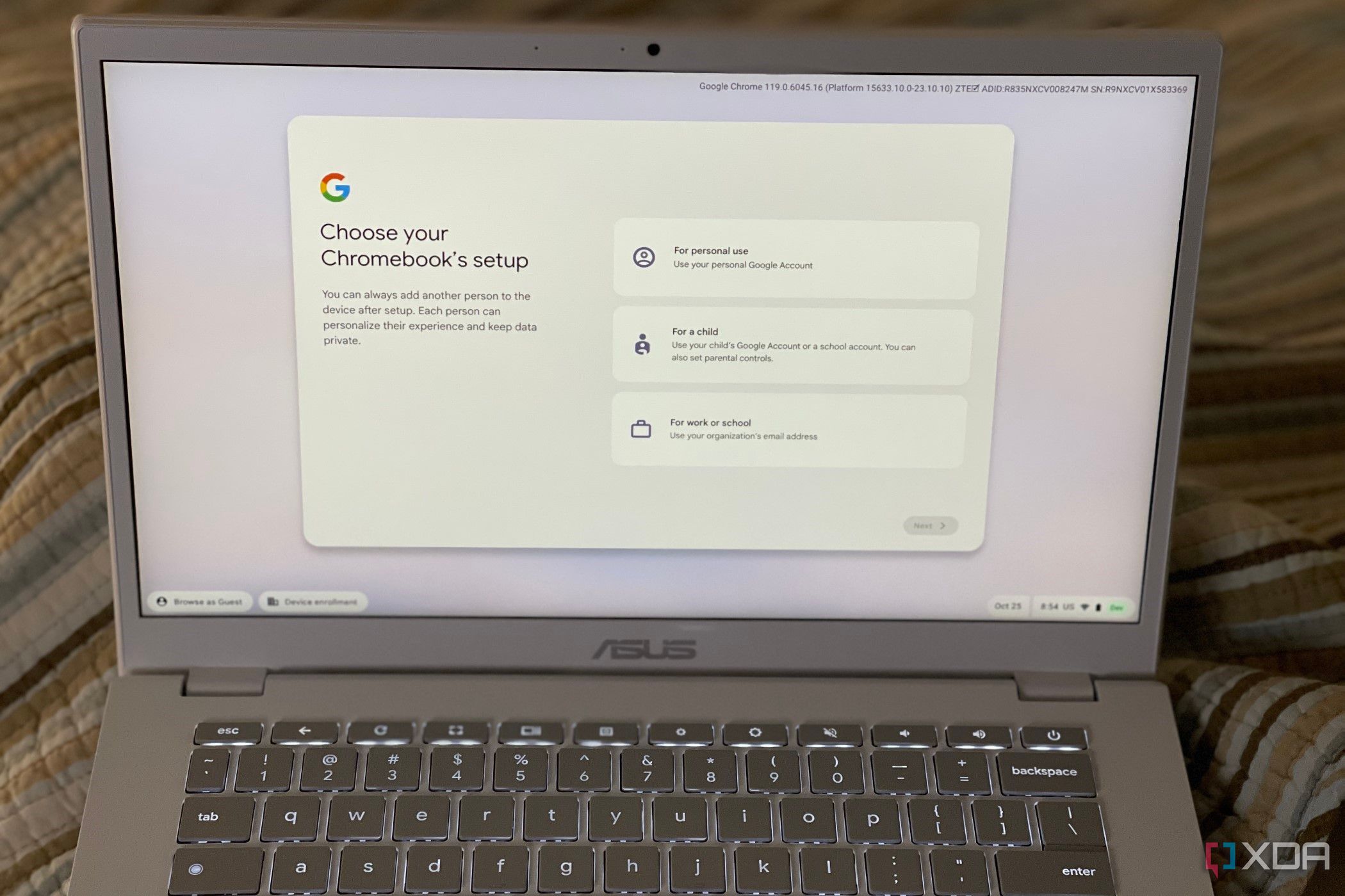 Choosing who is using a Chromebook