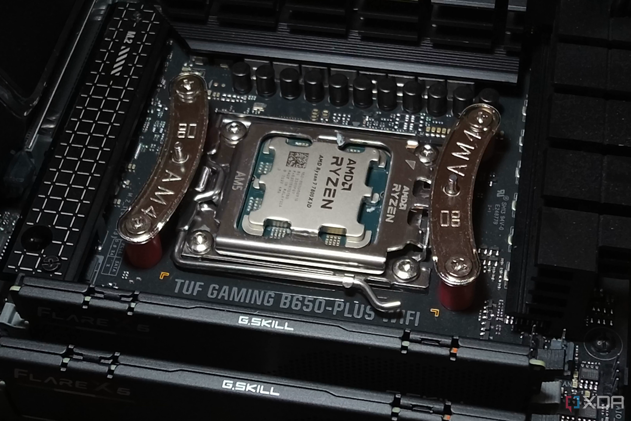 Thermal paste vs liquid metal for your CPU: Which is better?