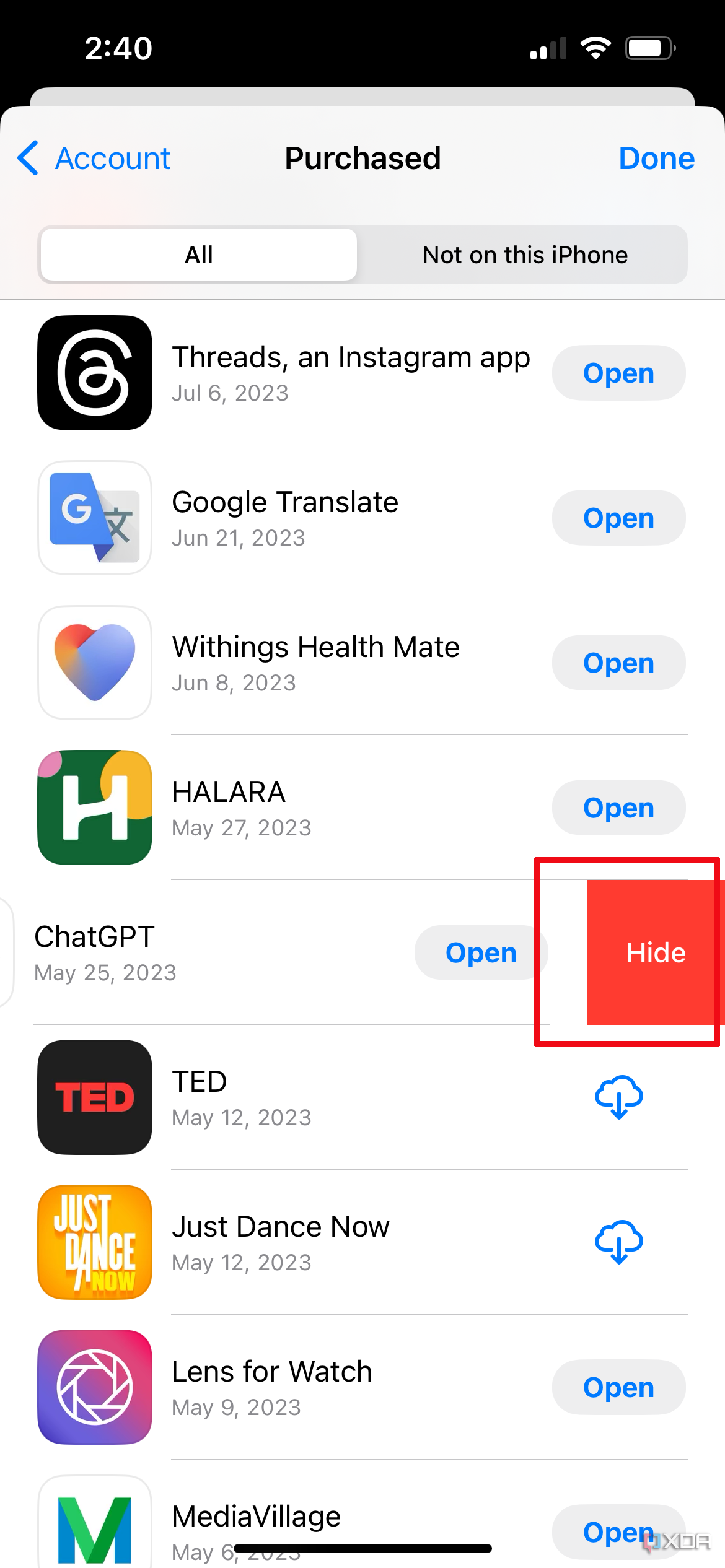 iPhone Страница покупки приложения с выбранным ChatGPT и отображаемой кнопкой «Скрыть».