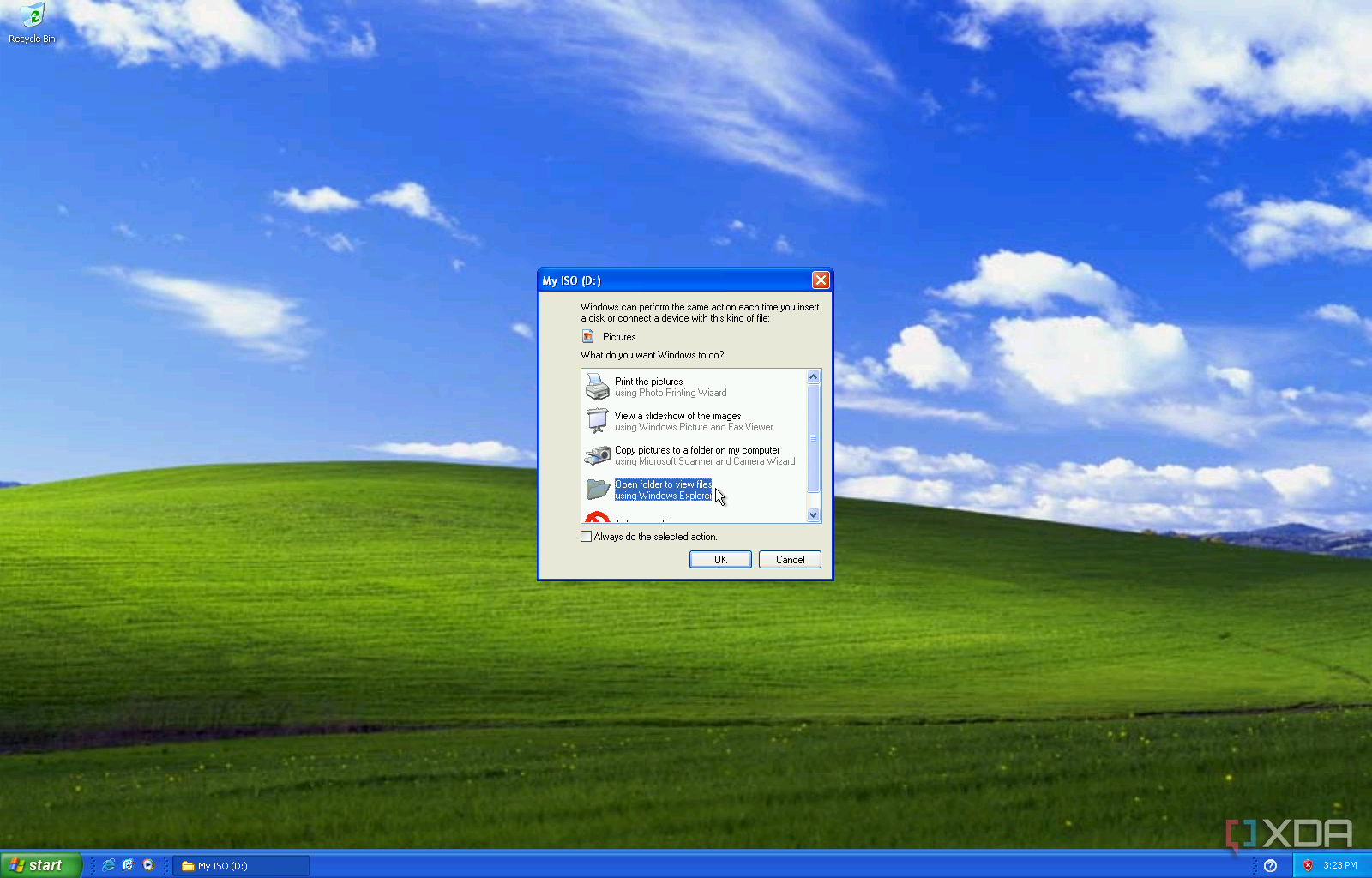 Снимок экрана Windows XP с диалоговым окном автозапуска для DVD-привода