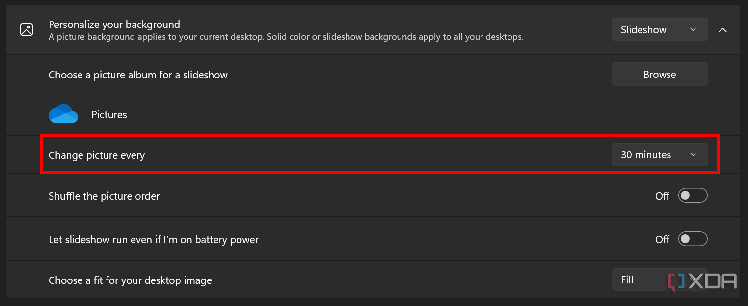 Screenshot of the desktop slideshow settings in Windows 11. The option to change pictures at a set time is highlighted.