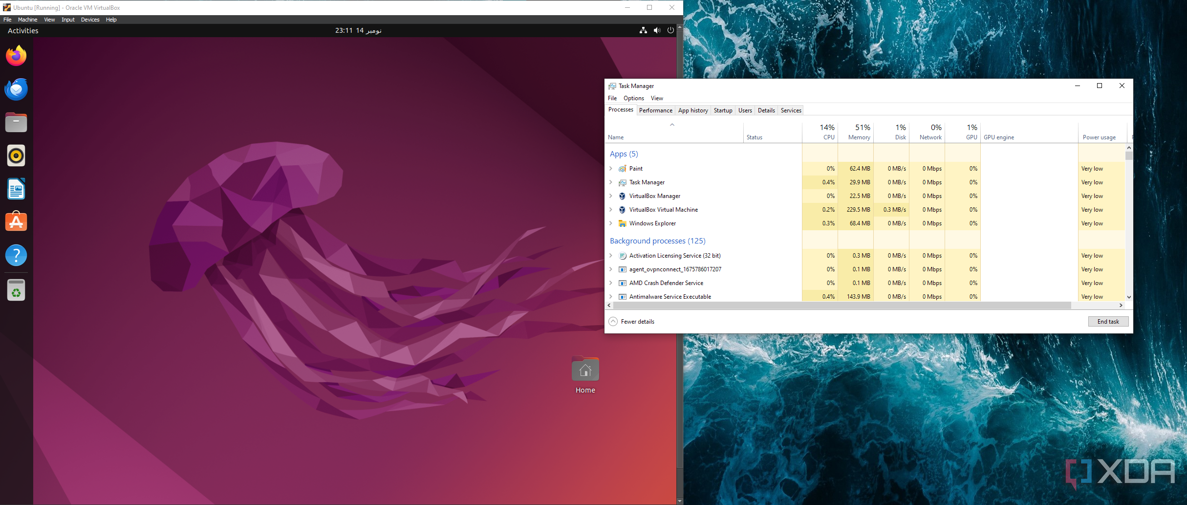 Ubuntu открыт в виртуальном боксе с диспетчером задач справа
