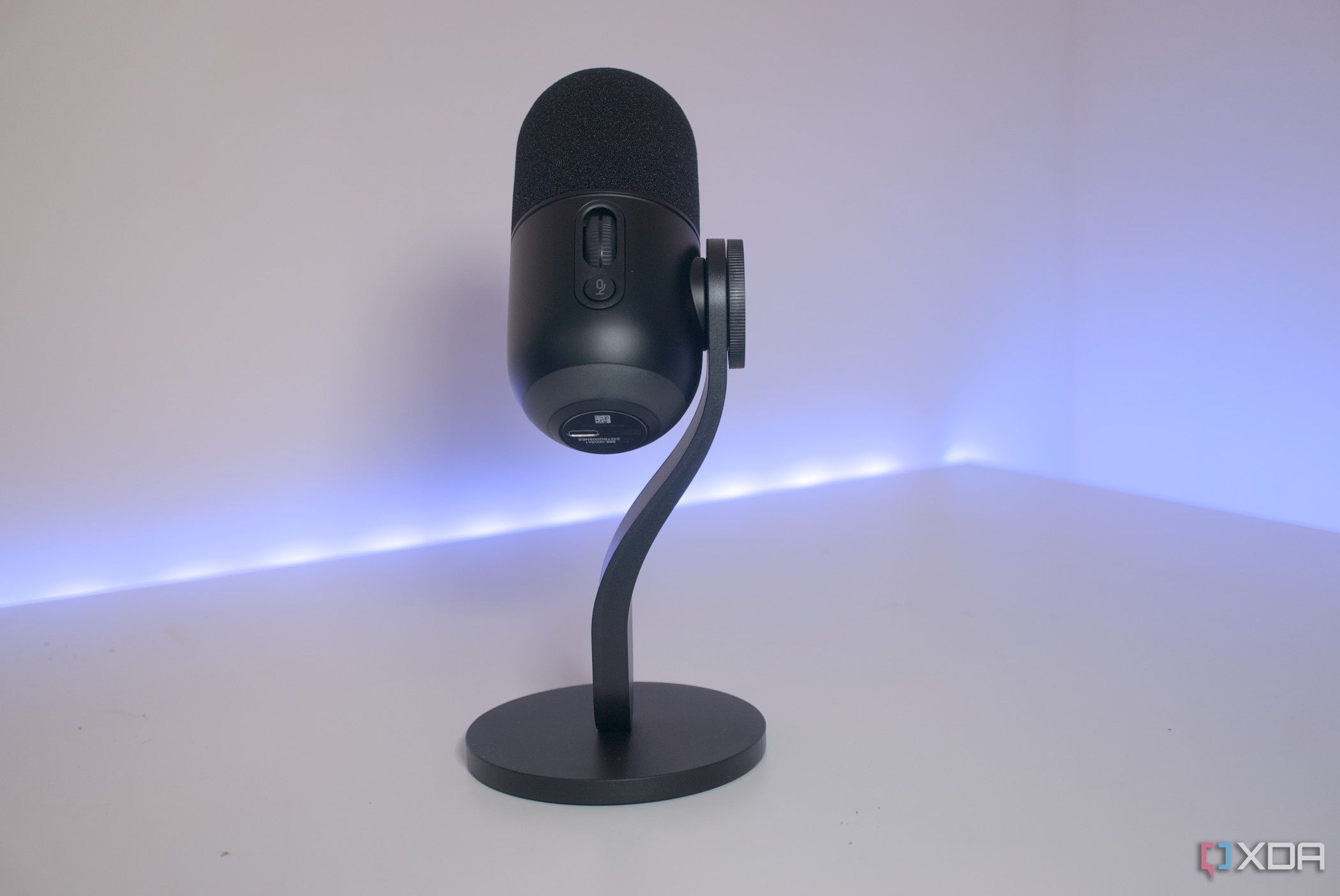 Logitech Yeti GX review: An impressive, compact streaming mic Logitech Yeti GX review: An impressive, compact streaming mic