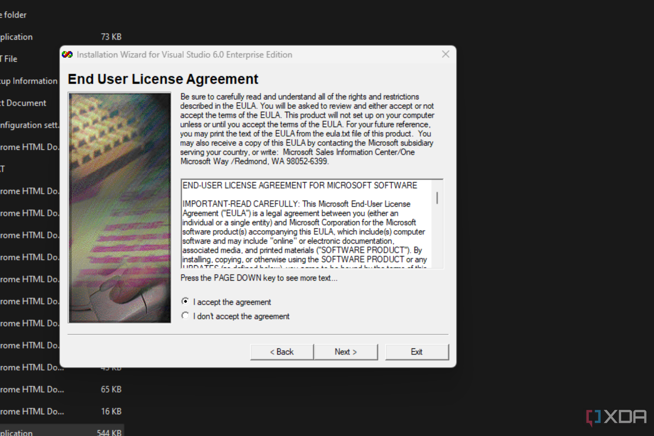 Image of the End User License Agreement (EULA) window during the Visual Studio 6.0 Enterprise Edition installation process, with options to accept or not accept the terms.