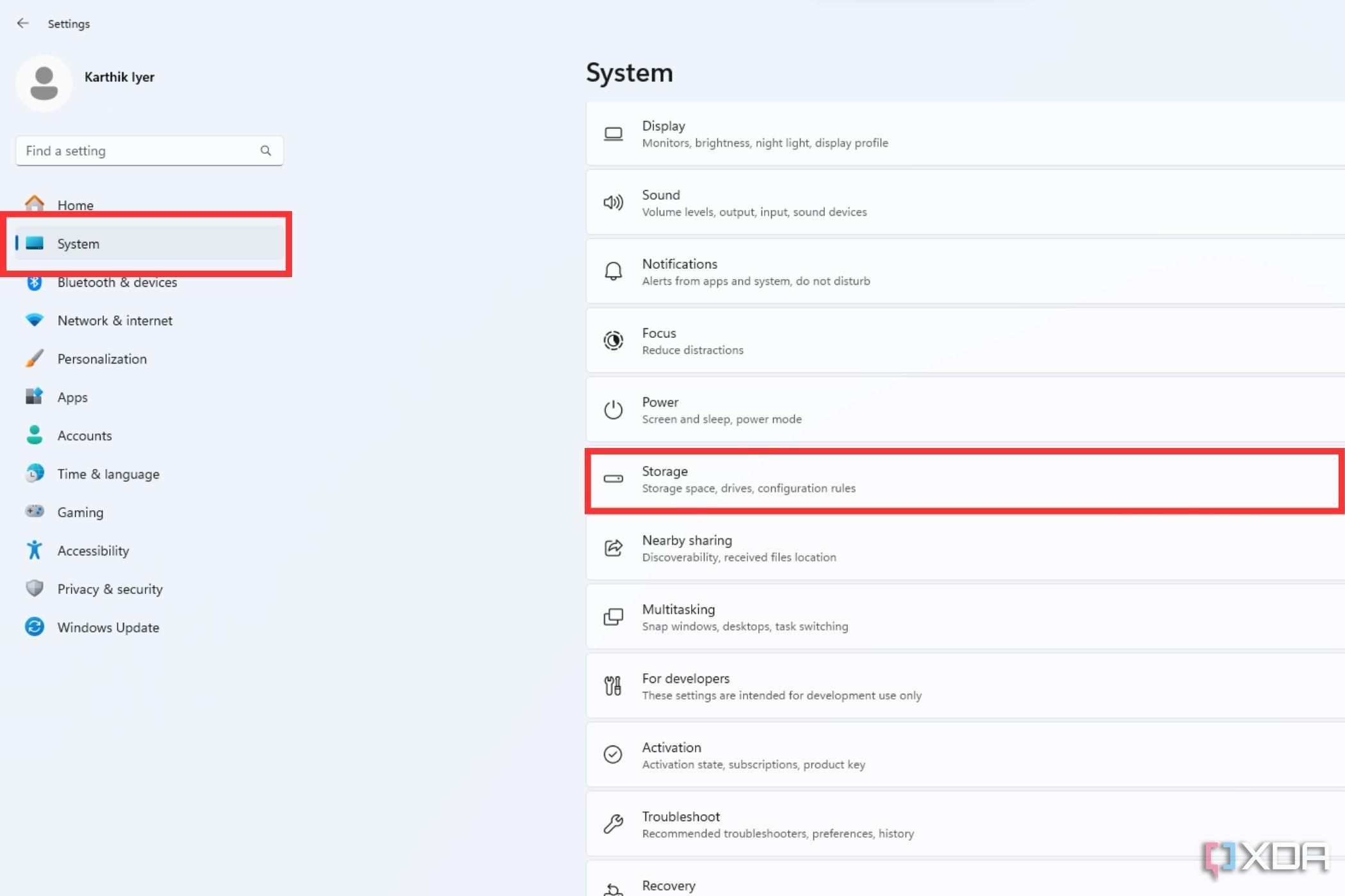 Una captura de pantalla que muestra el sistema y la opción de almacenamiento resaltadas en la página de configuración de Windows.