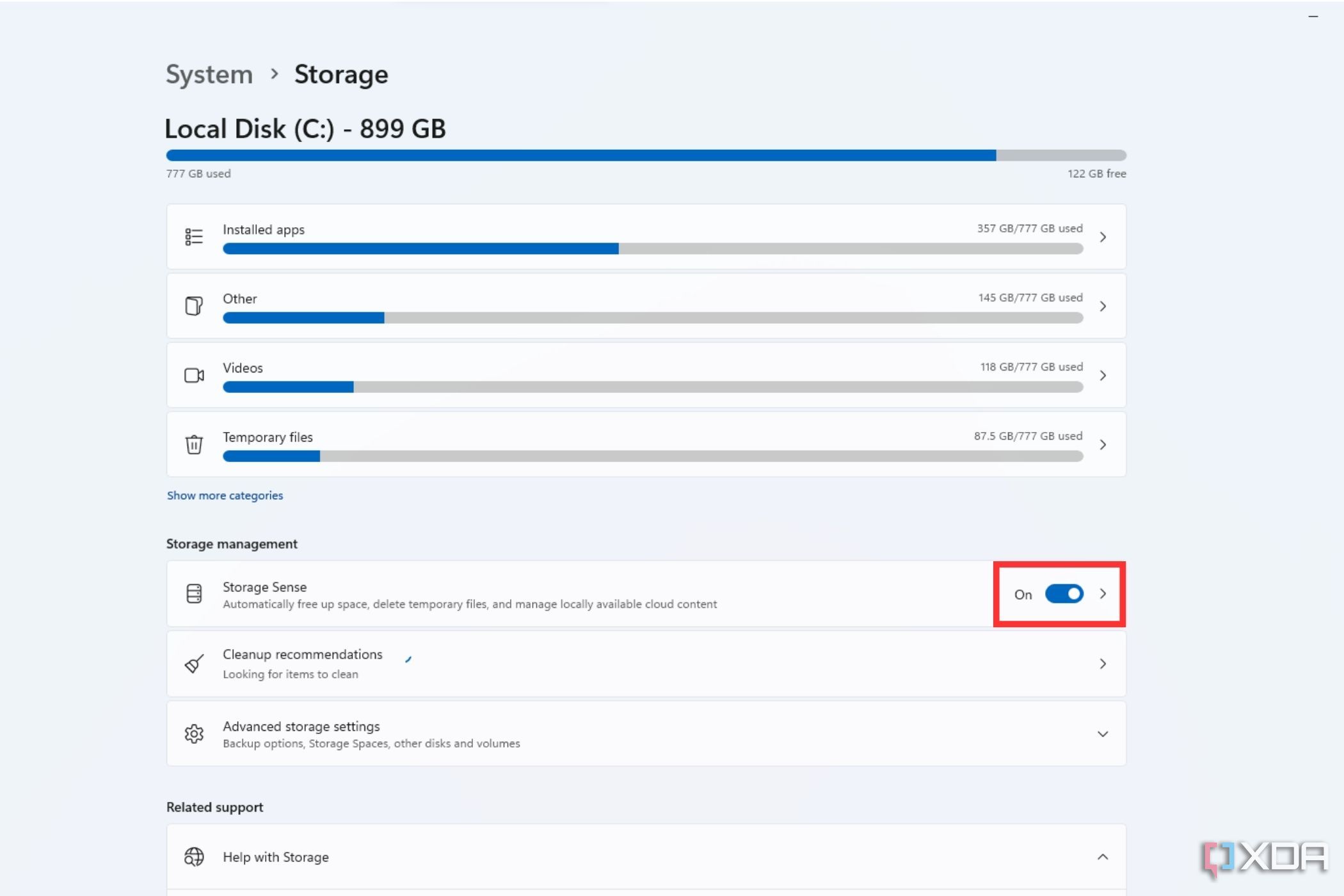 Una captura de pantalla que muestra el interruptor resaltado para habilitar o deshabilitar la función Storage Sense en Windows.