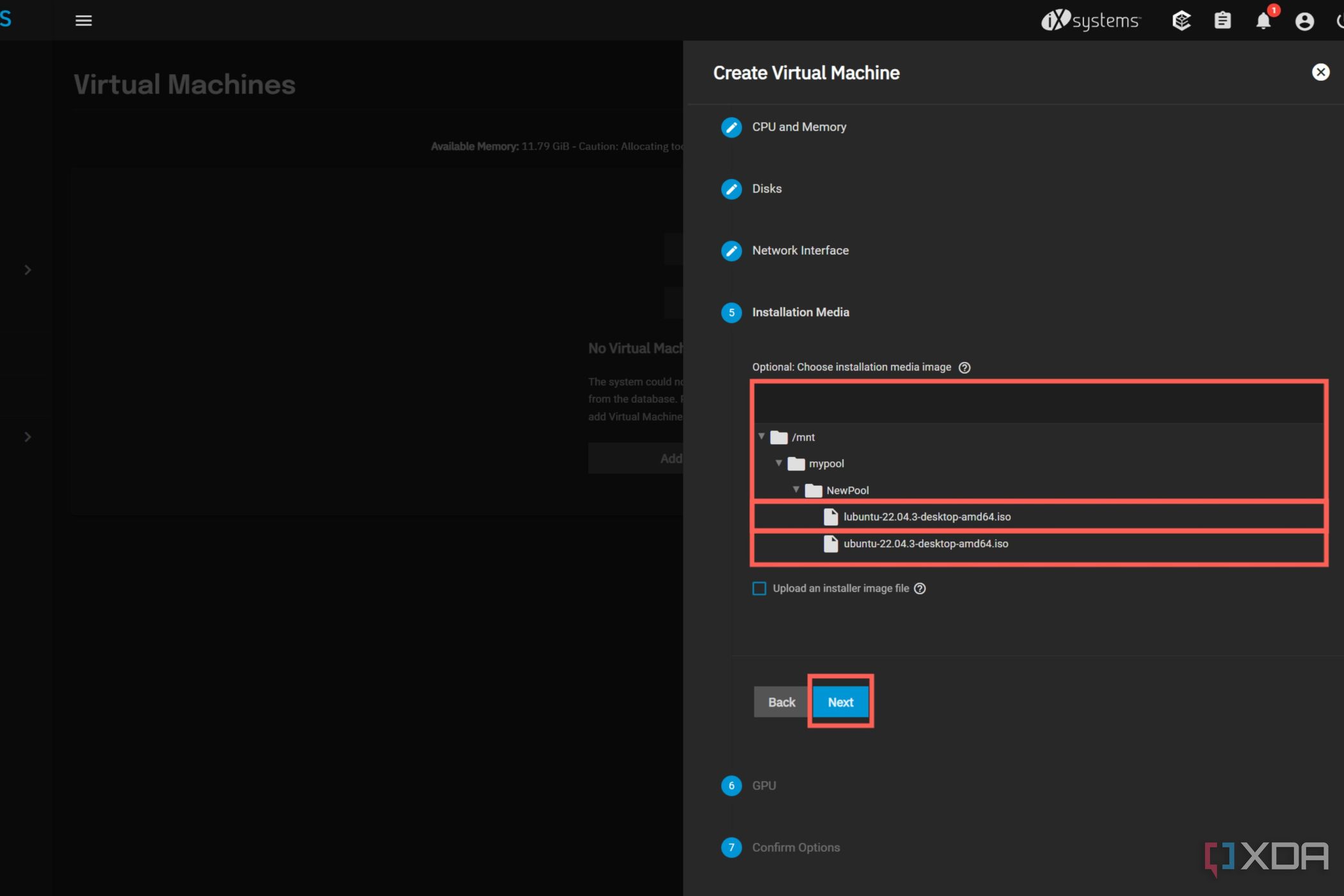 Una captura de pantalla de TrueNAS SCALE que muestra las opciones de medios de instalación