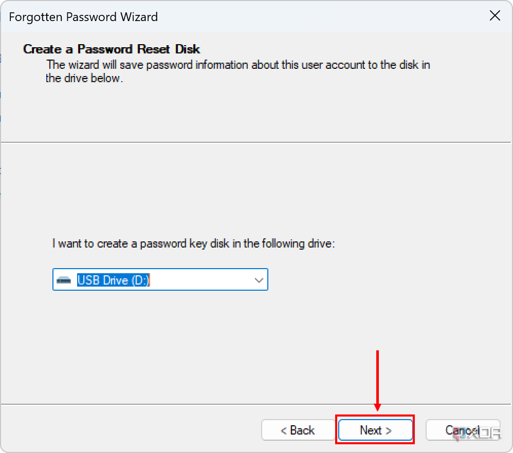 Captura de pantalla del cuadro de diálogo de creación de un disco de restablecimiento de contraseña con una unidad USB seleccionada y el botón Siguiente resaltado