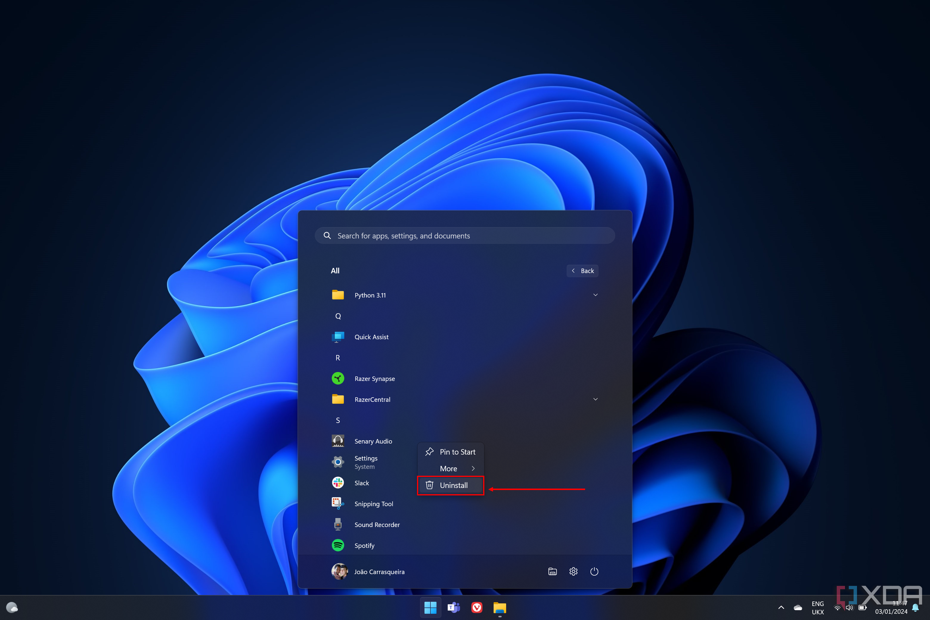 Captura de pantalla del menú Inicio de Windows 11 que muestra la opción para desinstalar una aplicación