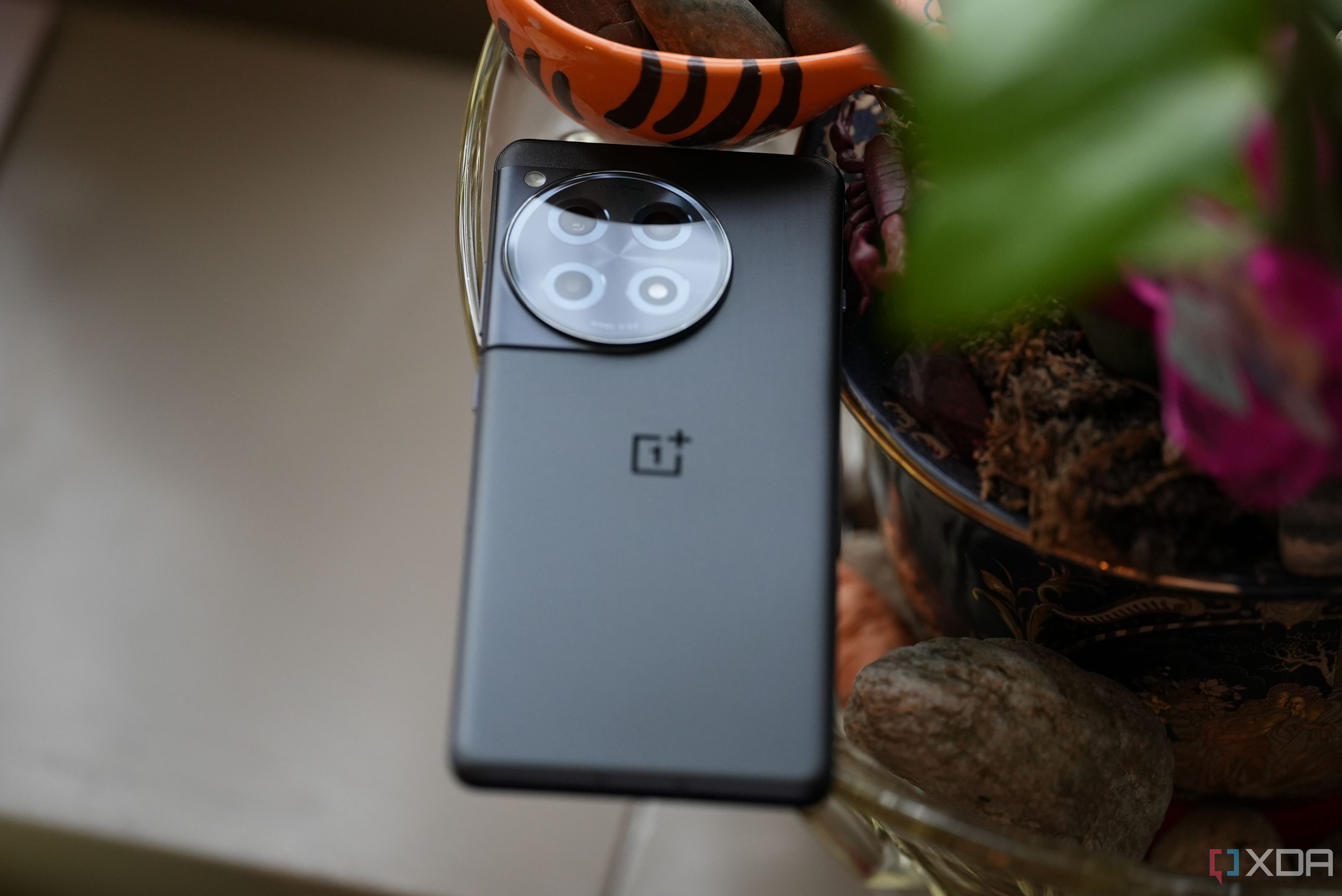 OnePlus 12R en color negro