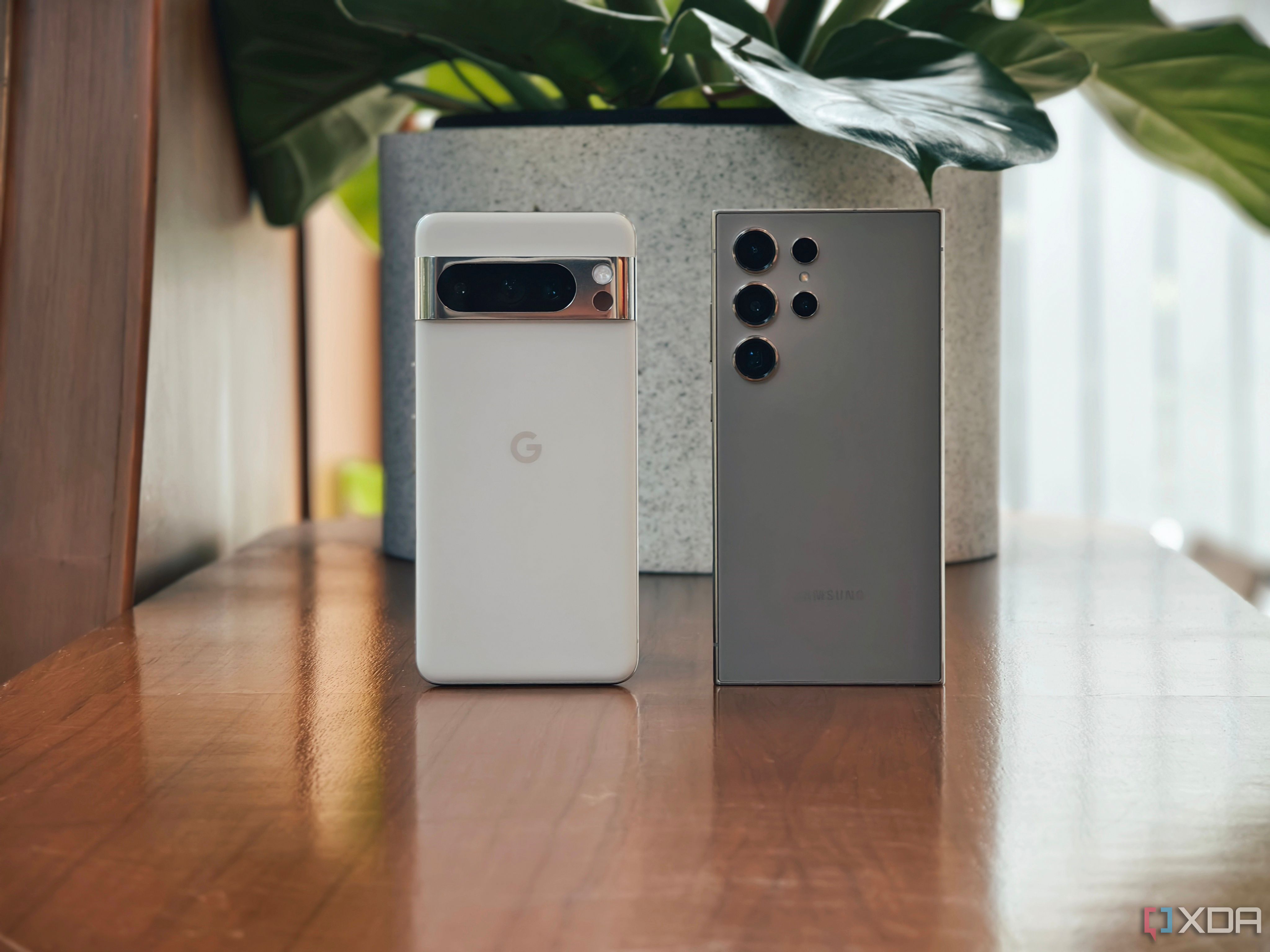 Pixel 8 Pro (слева) и S24 Ultra (справа)