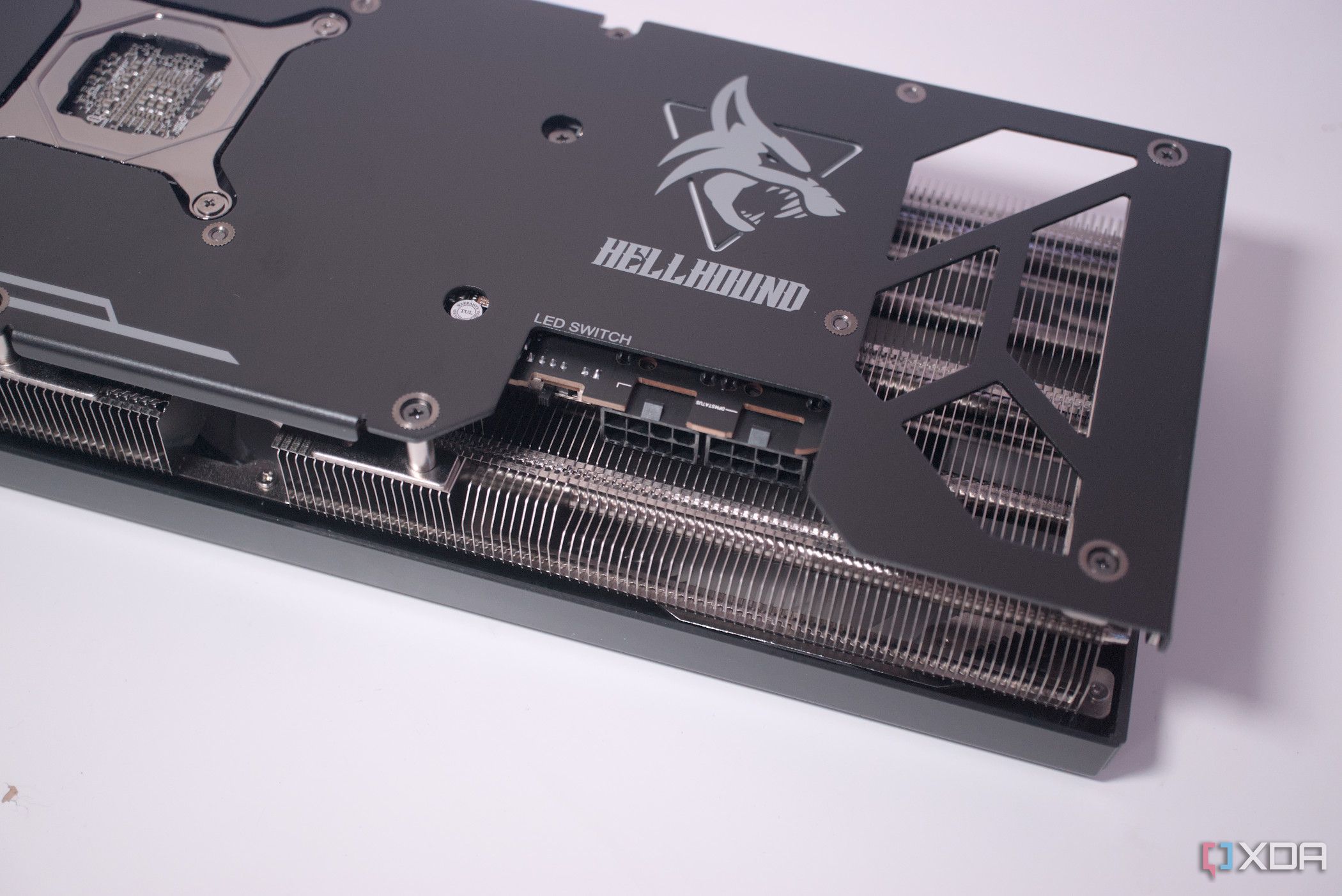 PowerColor Hellhound Radeon RX 7900 GRE backplate