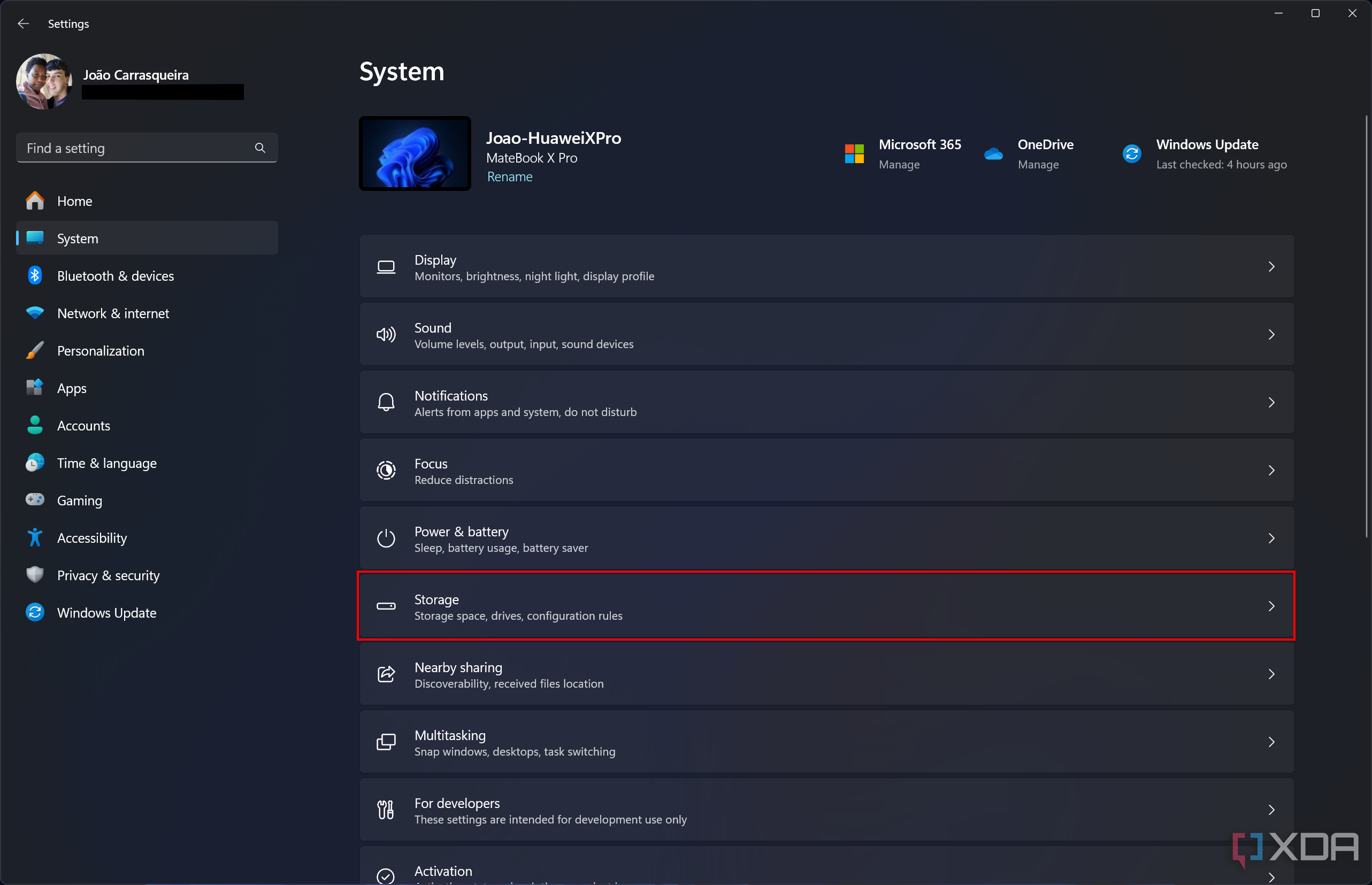 Aplicación de Configuración de Windows 11 en la sección Sistema con la opción Almacenamiento resaltada