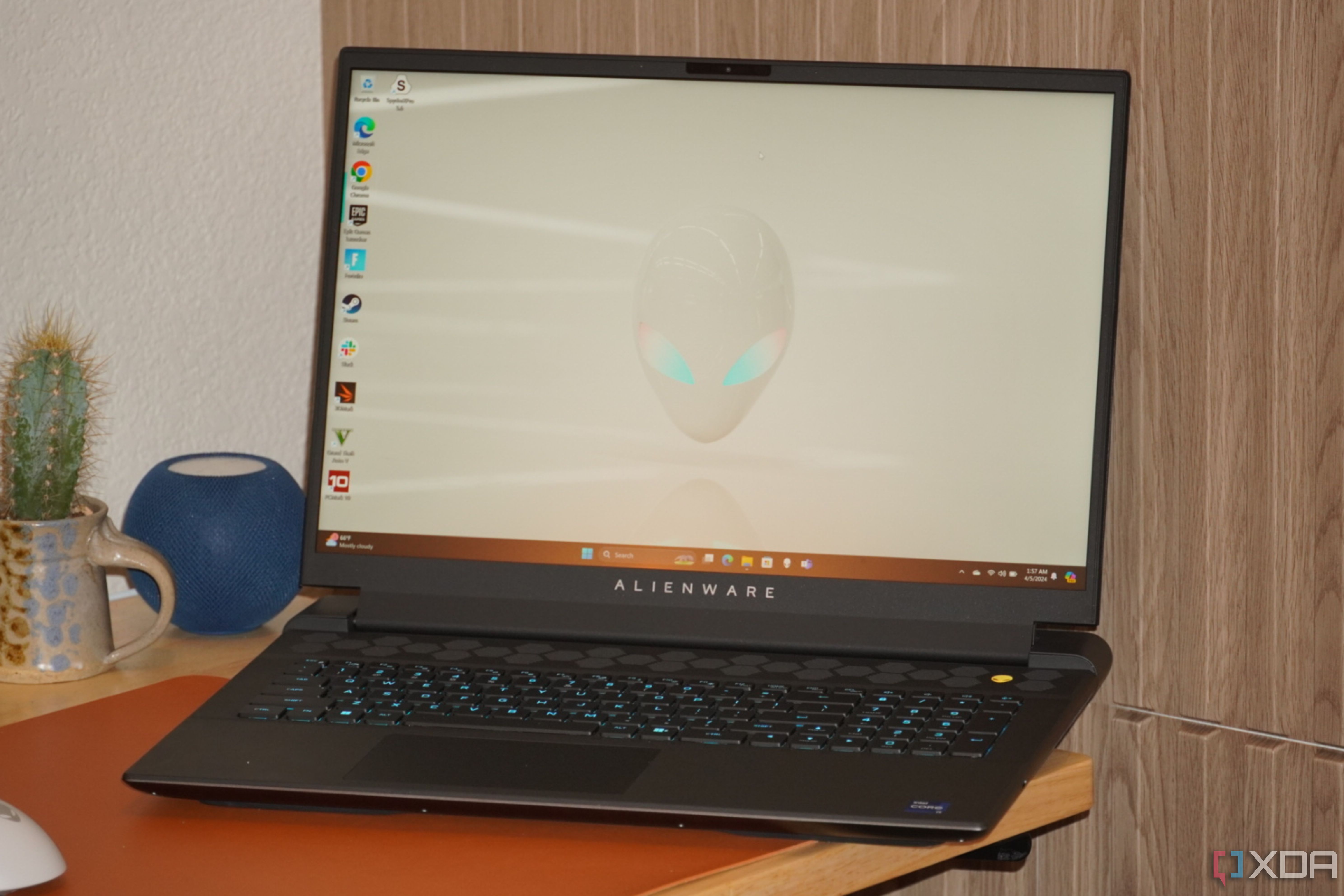 The desktop on the Alienware m18 R2 gaming laptop.