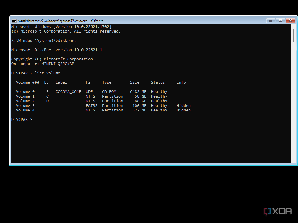 Screenshot of a volume list in Command prompt in Windows Recovery