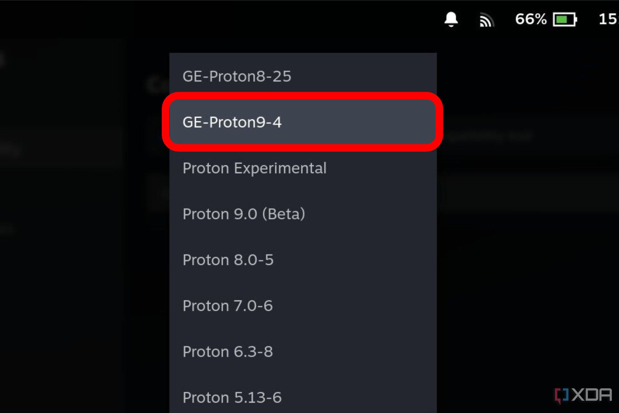 снимок экрана программы protonup-qt, показывающий текущие версии протона