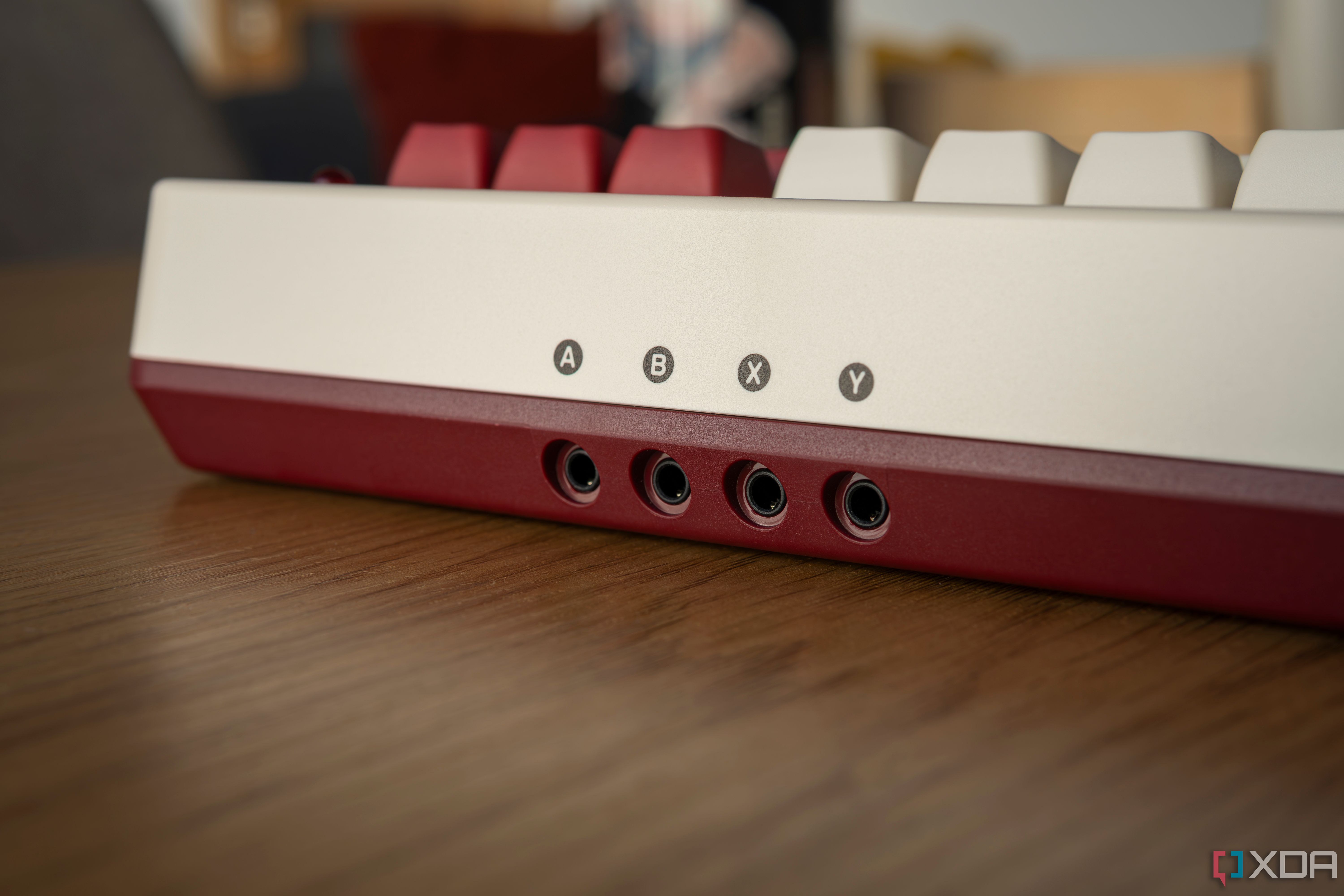 3.5mm jacks on the 8BitDo Retro Mechanical Keyboard