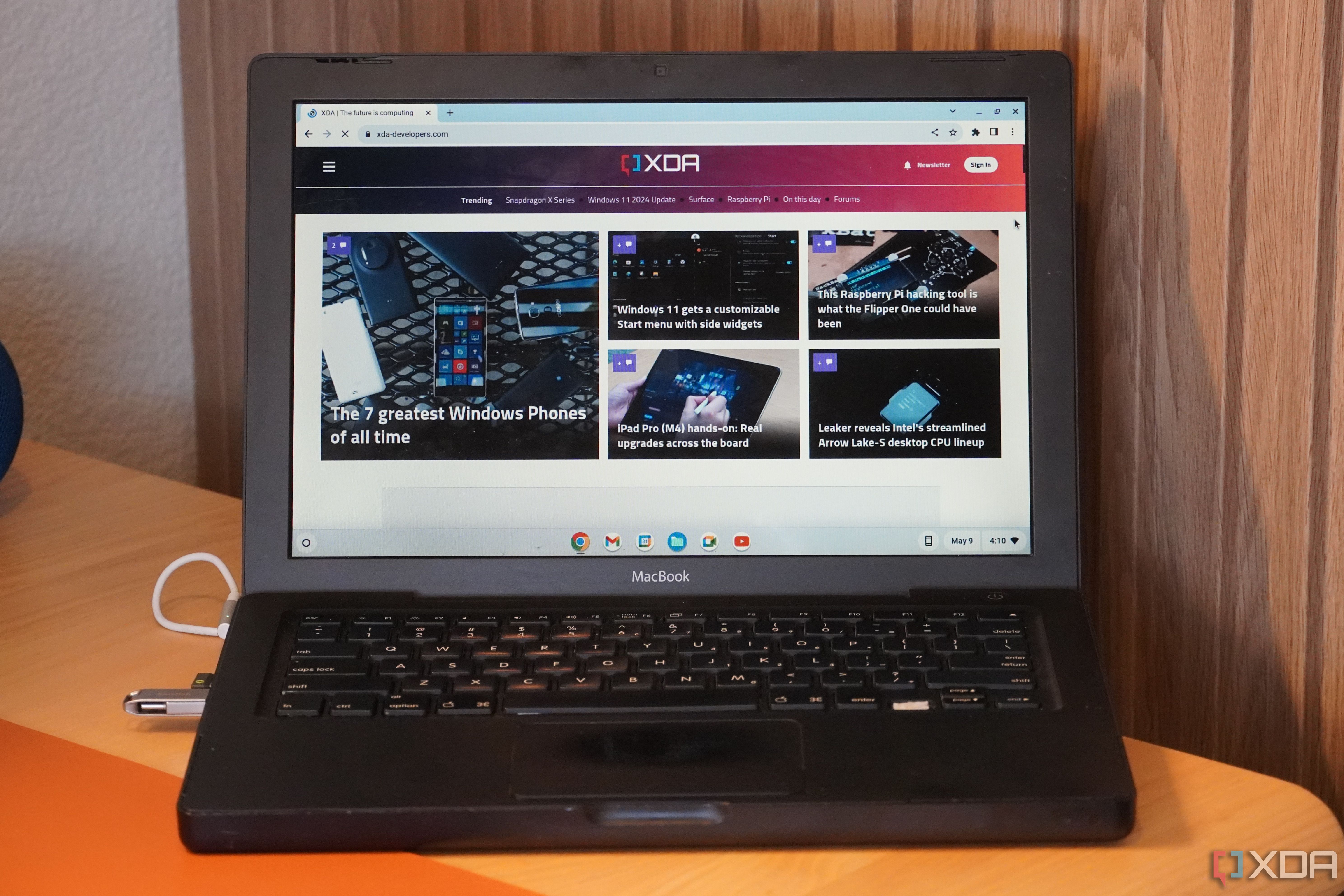 I used ChromeOS Flex on an 18-year-old MacBook and it worked