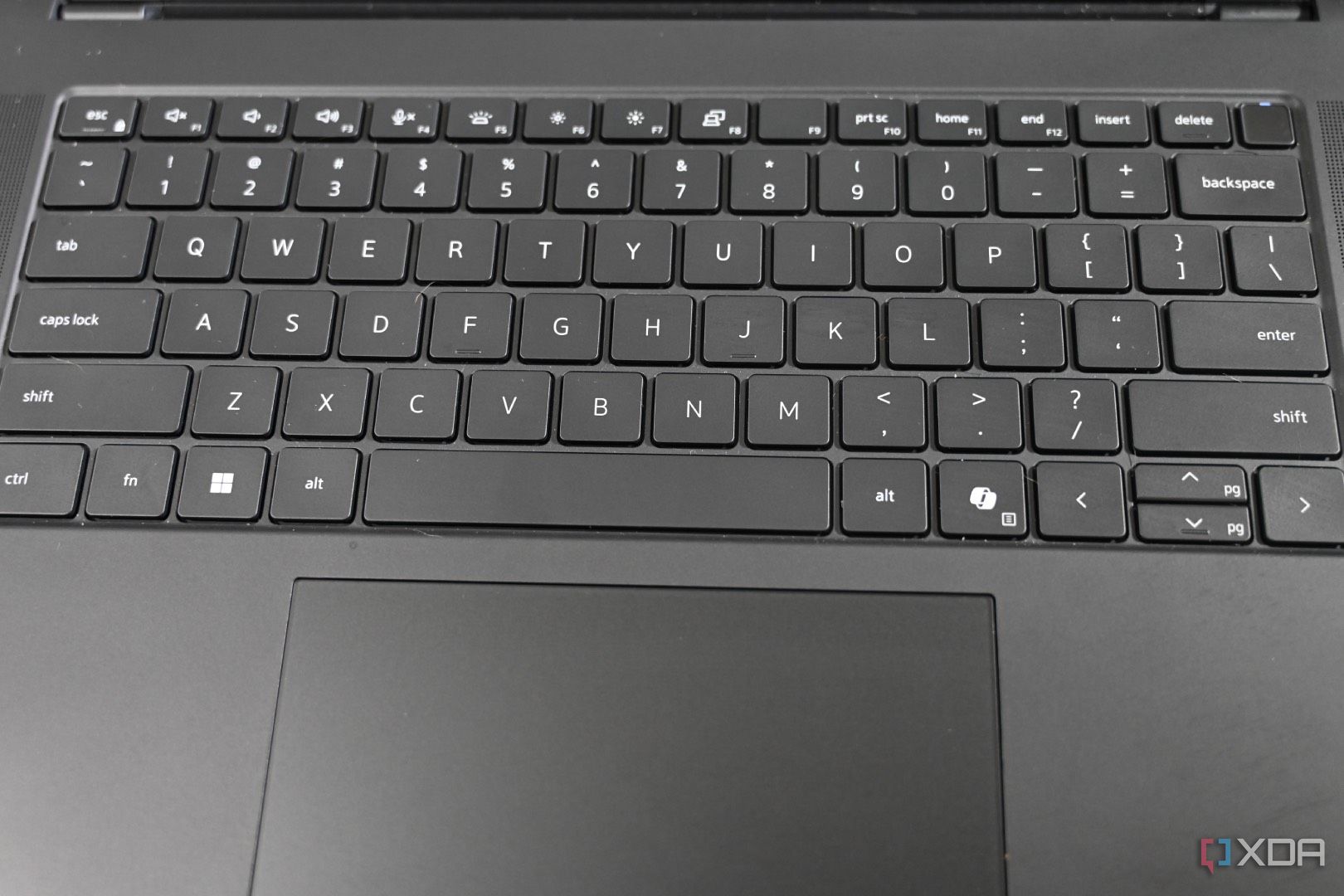 Teclado Dell Precision 5690