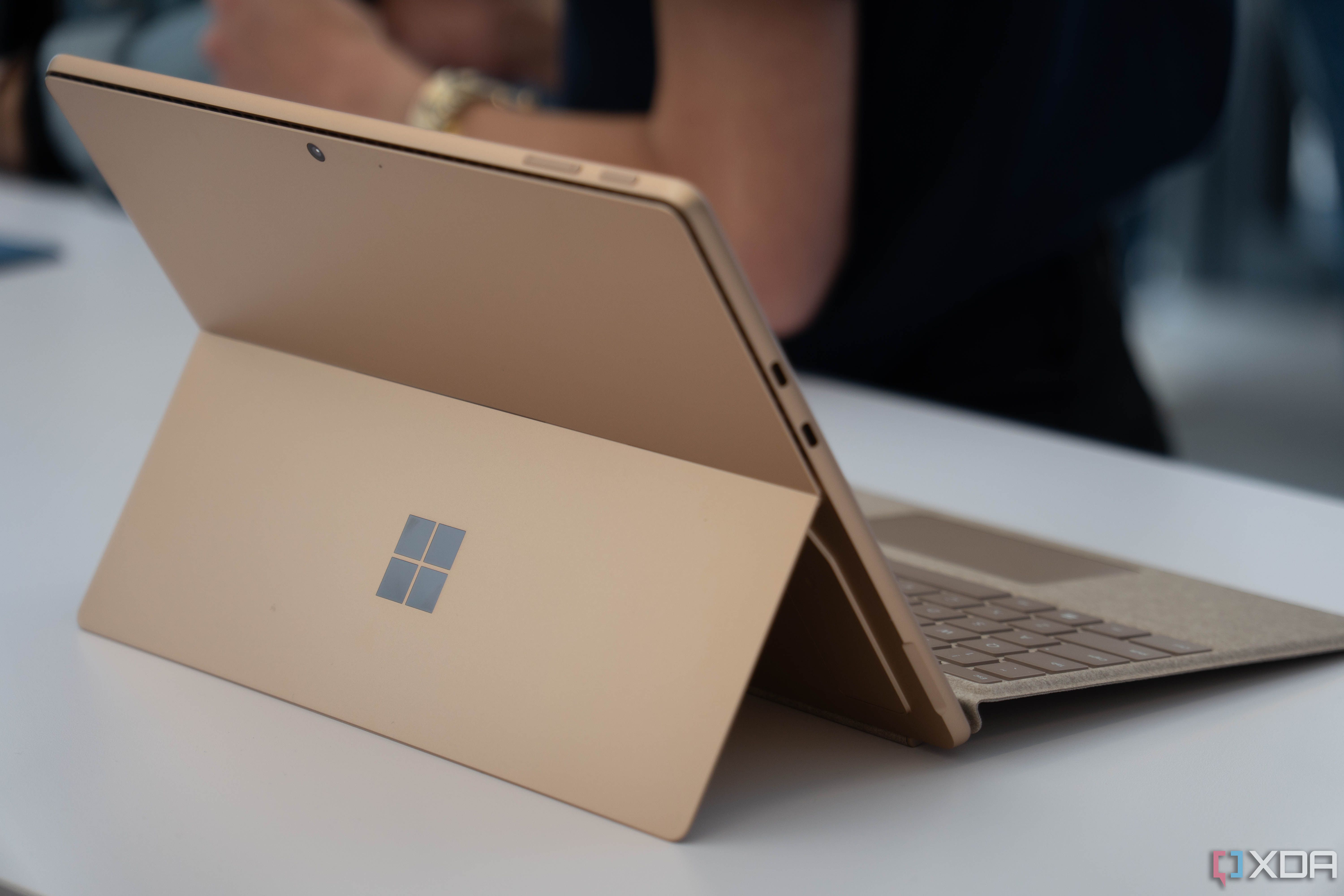 Surface Pro 11 vs Lenovo ThinkPad X12 Detachable Gen 2: Which business ...