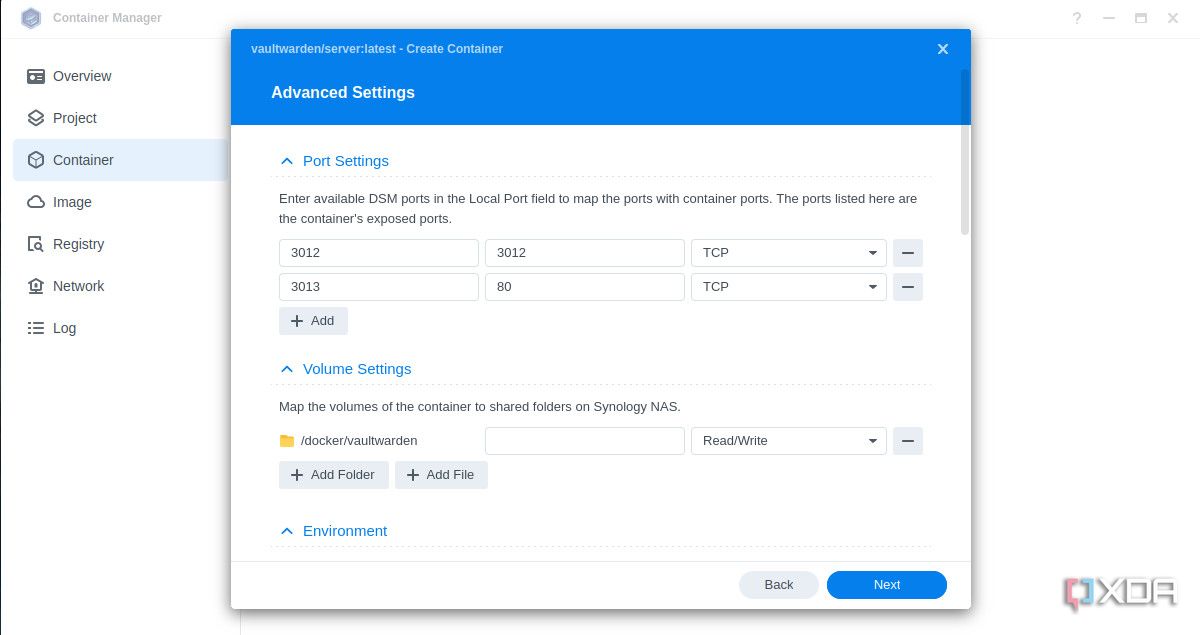 Configuración del nuevo contenedor DSM de Vaultwarden