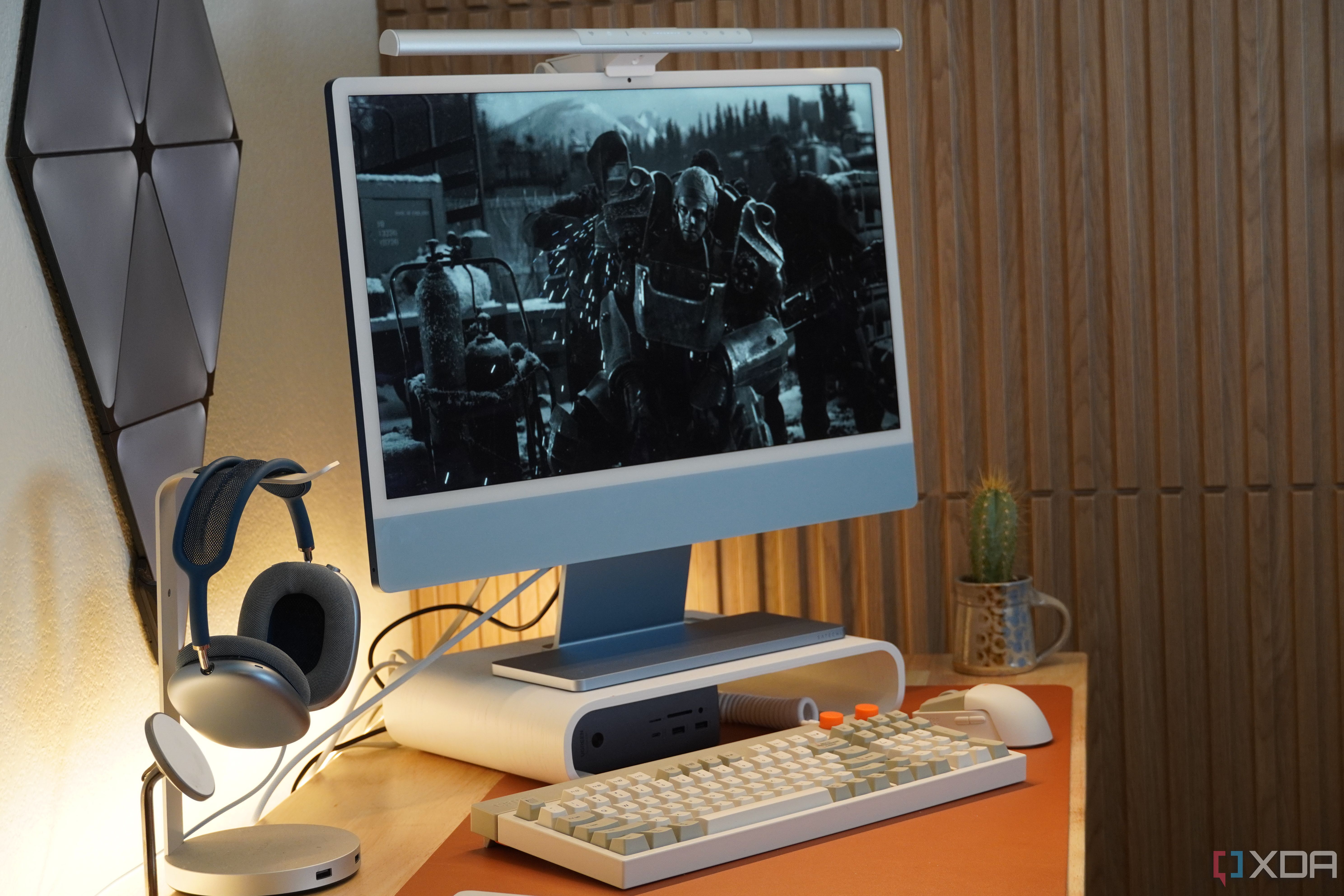 BenQ ScreenBar Pro review: The monitor light bar most people BenQ ScreenBar Pro review: The monitor light bar most people