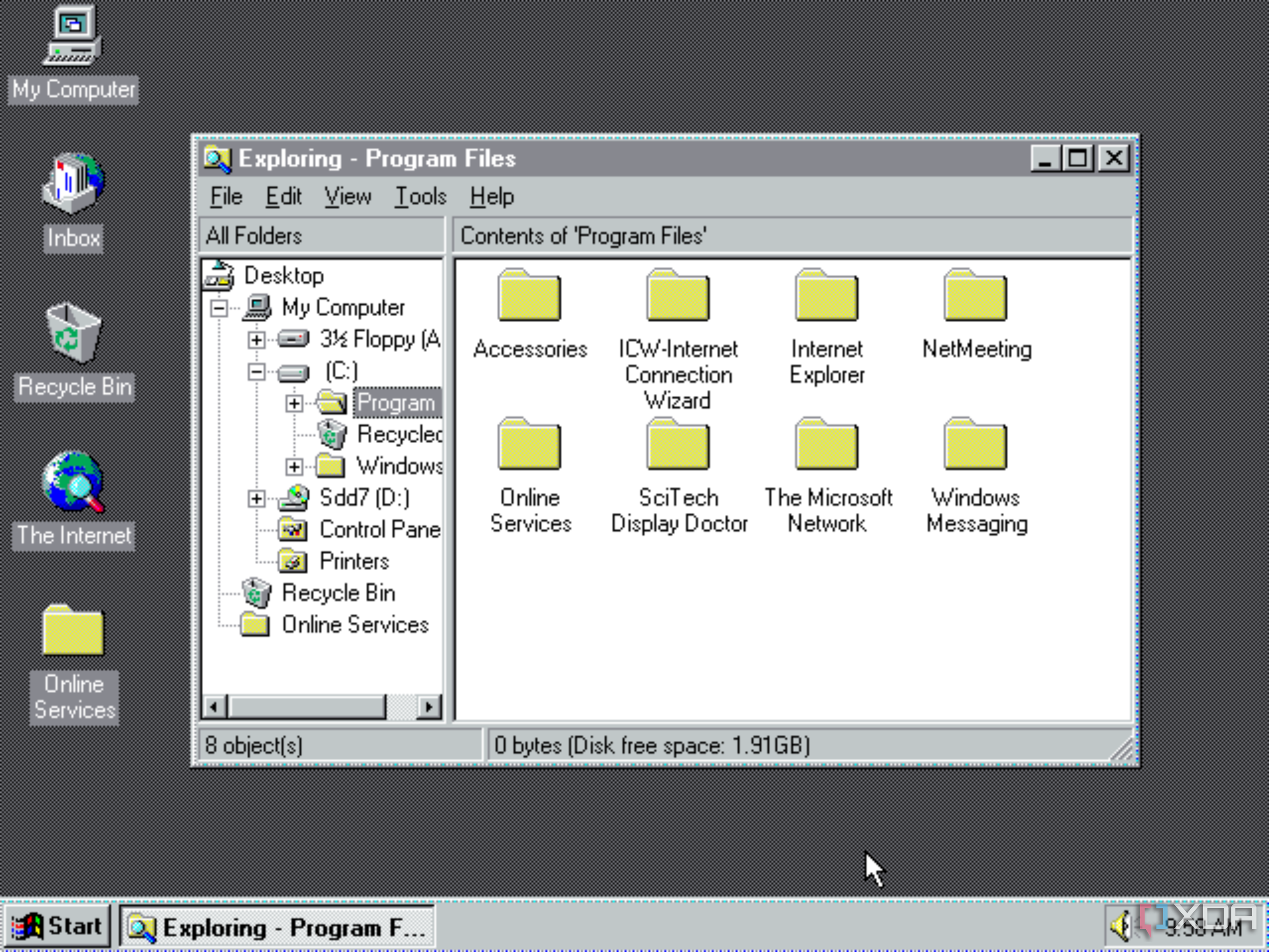 Captura de pantalla del Explorador de archivos en Windows 95