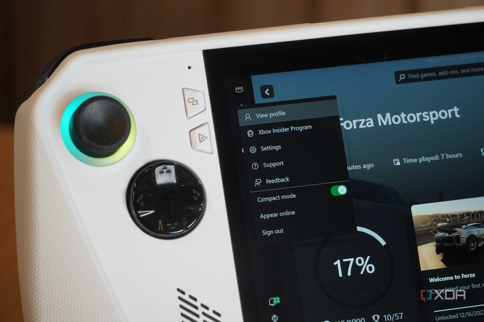 Hands-on: The Xbox app's updated Compact Mode will make your Windows ...