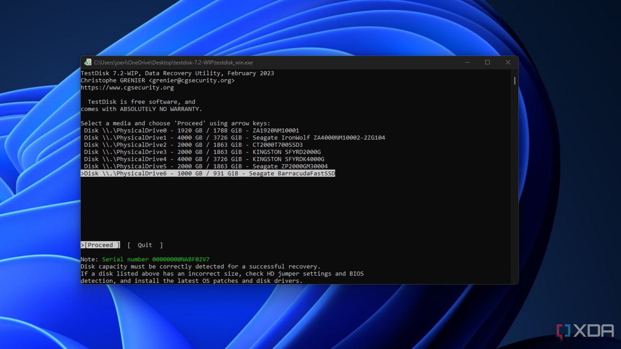 Captura de pantalla del programa de recuperación de datos TestDisk en acción