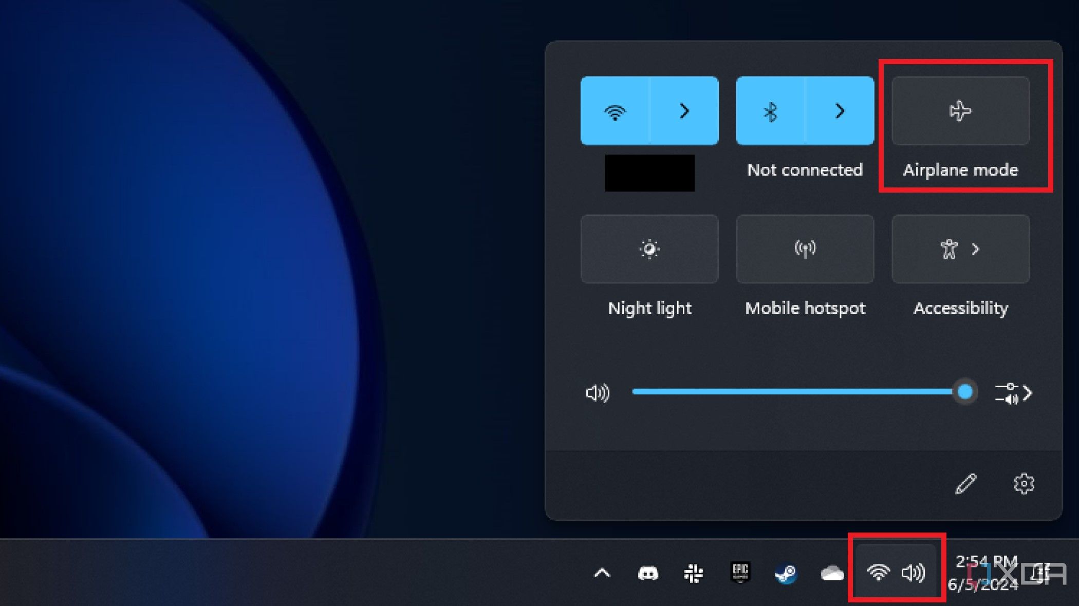 Captura de pantalla de Windows 11 que muestra el menú de configuración rápida con el modo avión resaltado