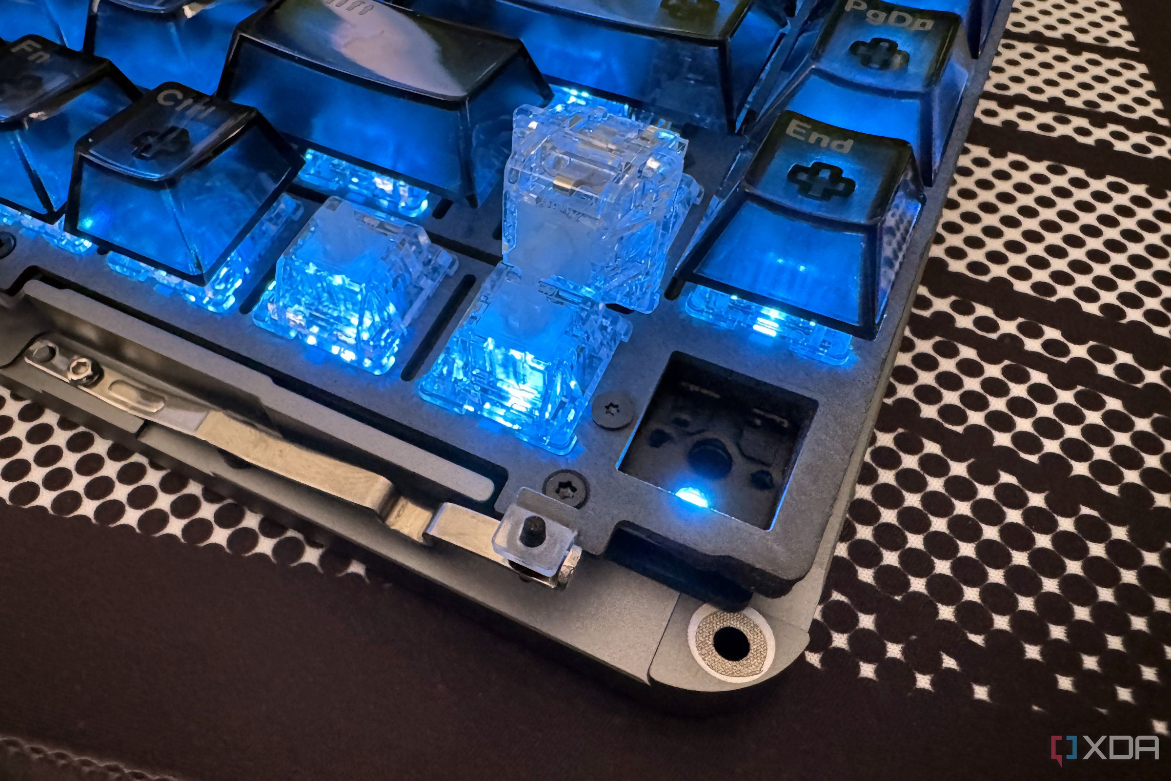 am rgb 65 keyboard seen with an open hotswap socket