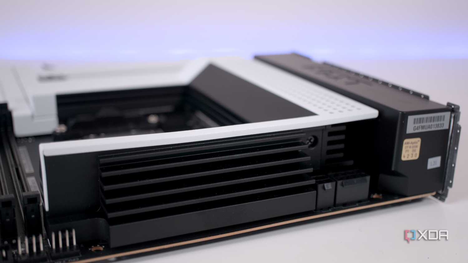 NZXT N7 B650E VRM heatsink