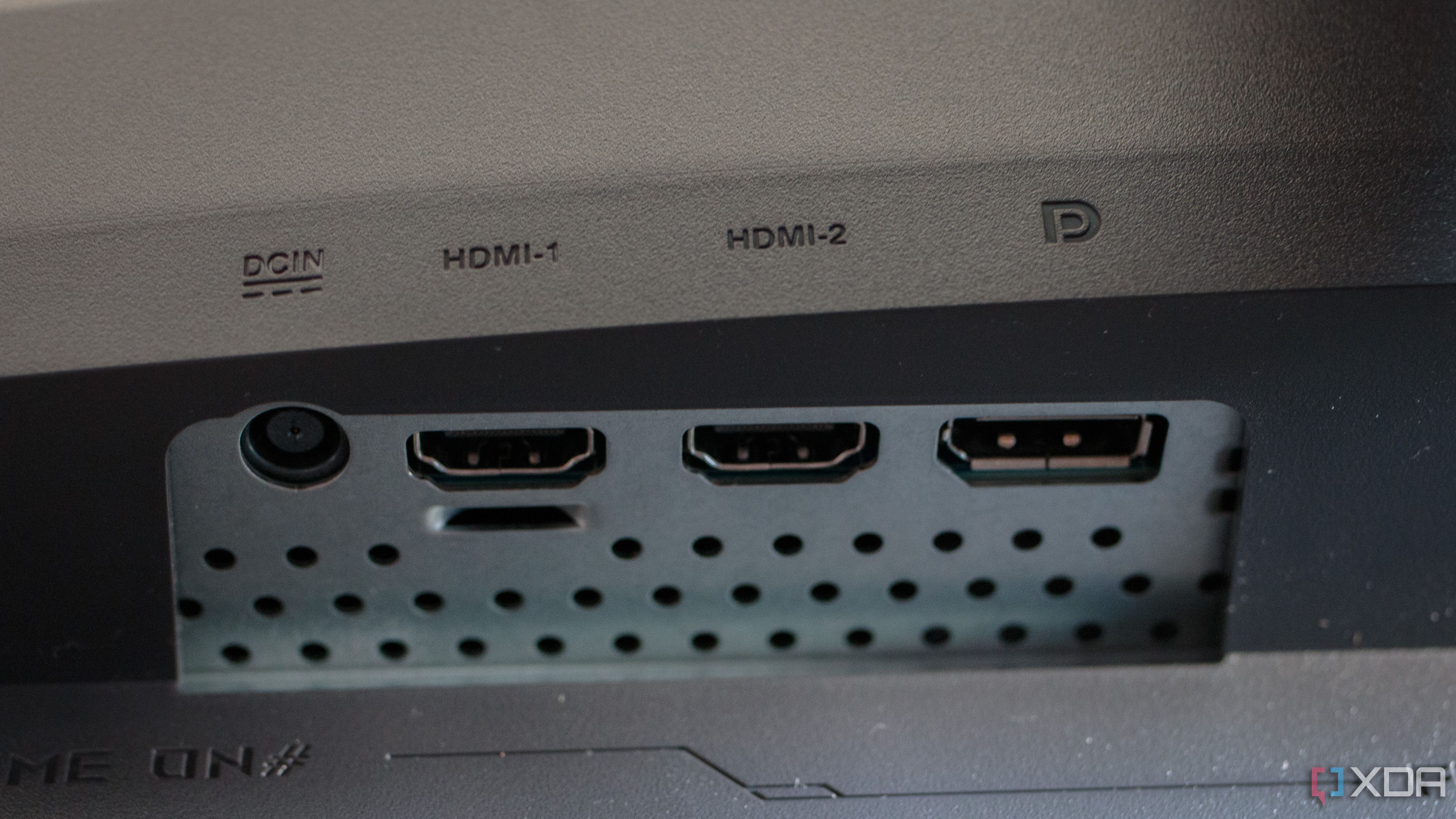 The video ports on the ASUS ROG PG32UCDP.