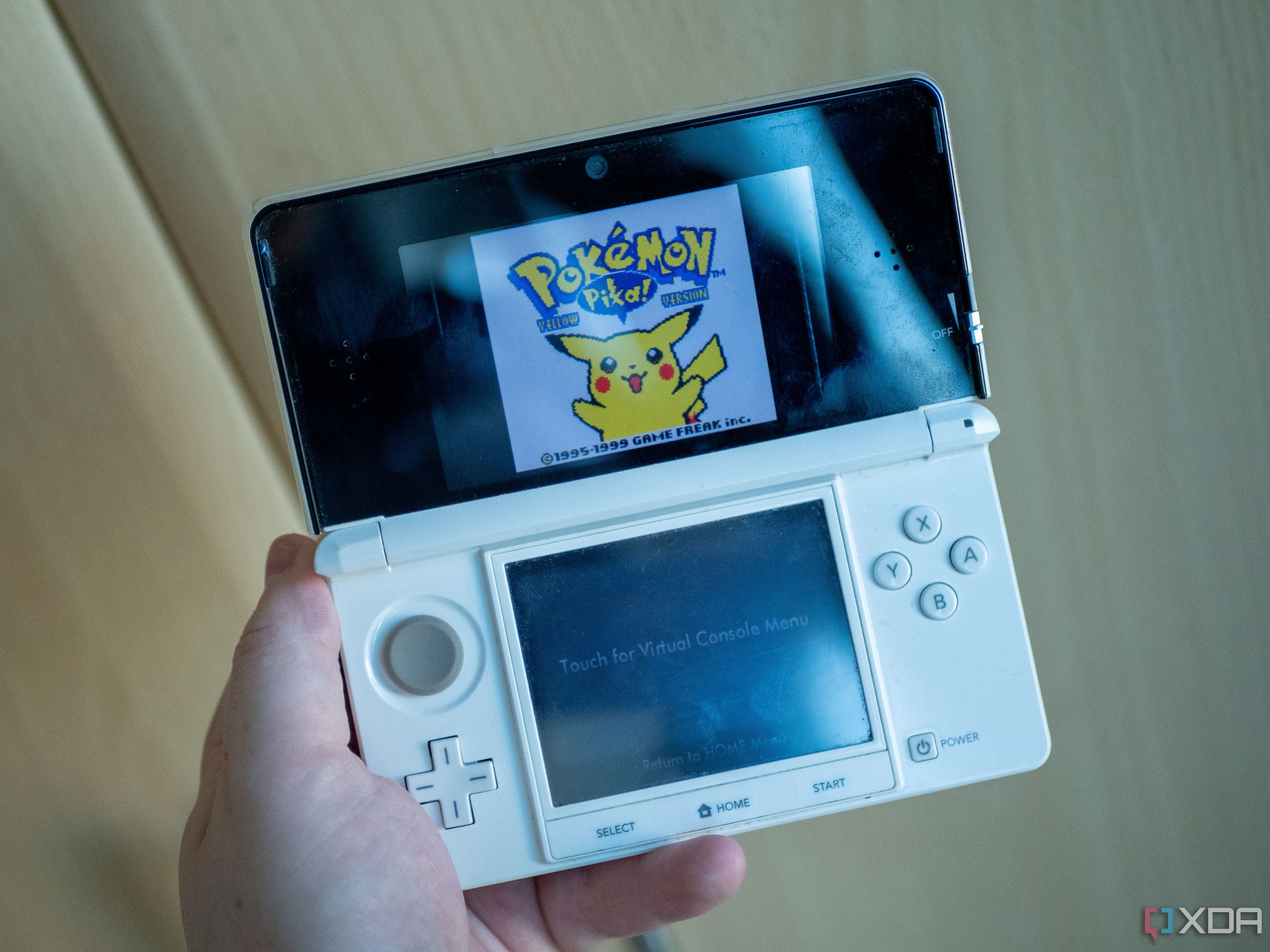 Cómo jugar a Pokémon Amarillo en una Nintendo 3DS pirateada