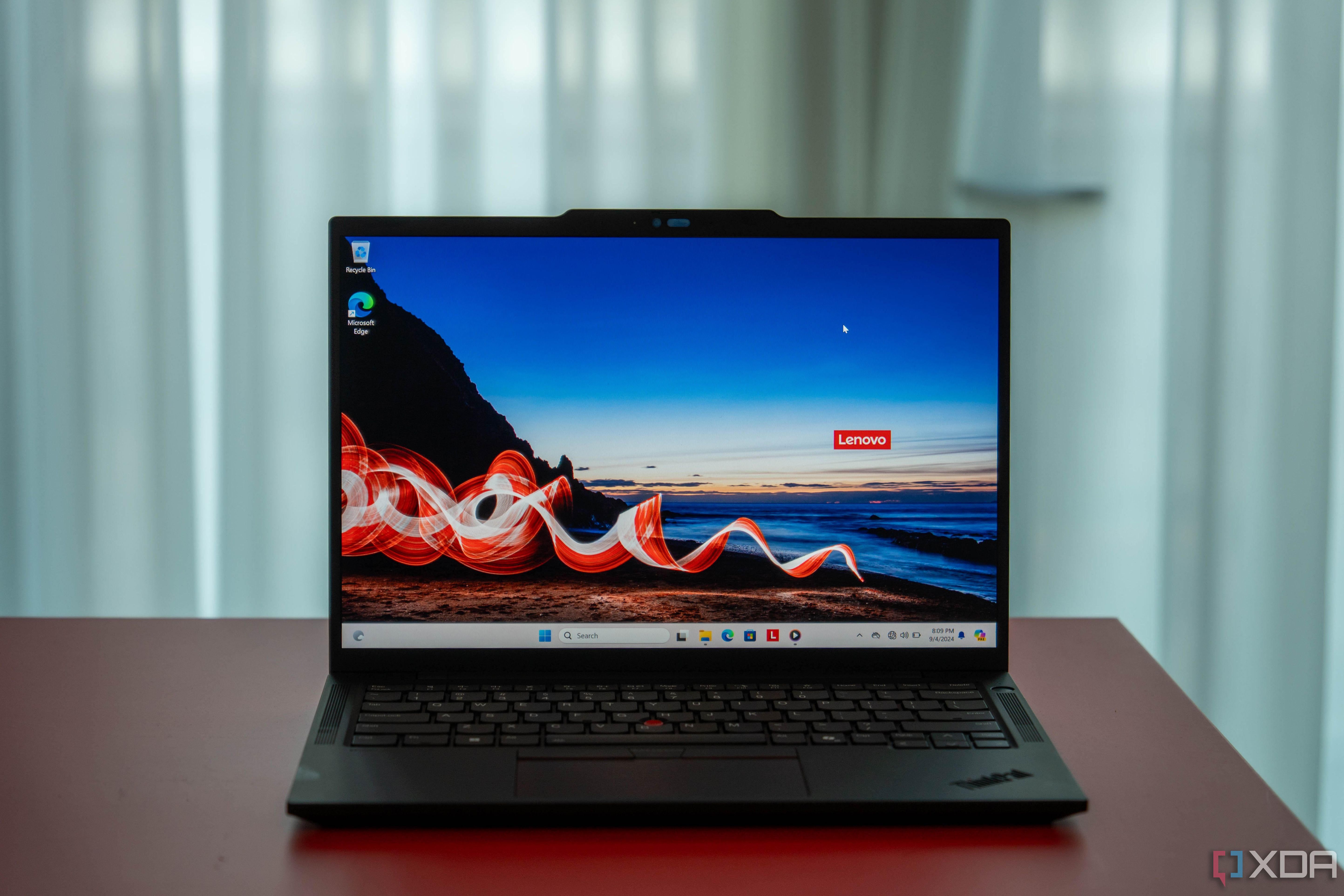 Lenovo ThinkPad T14s de sexta generación y segunda generación