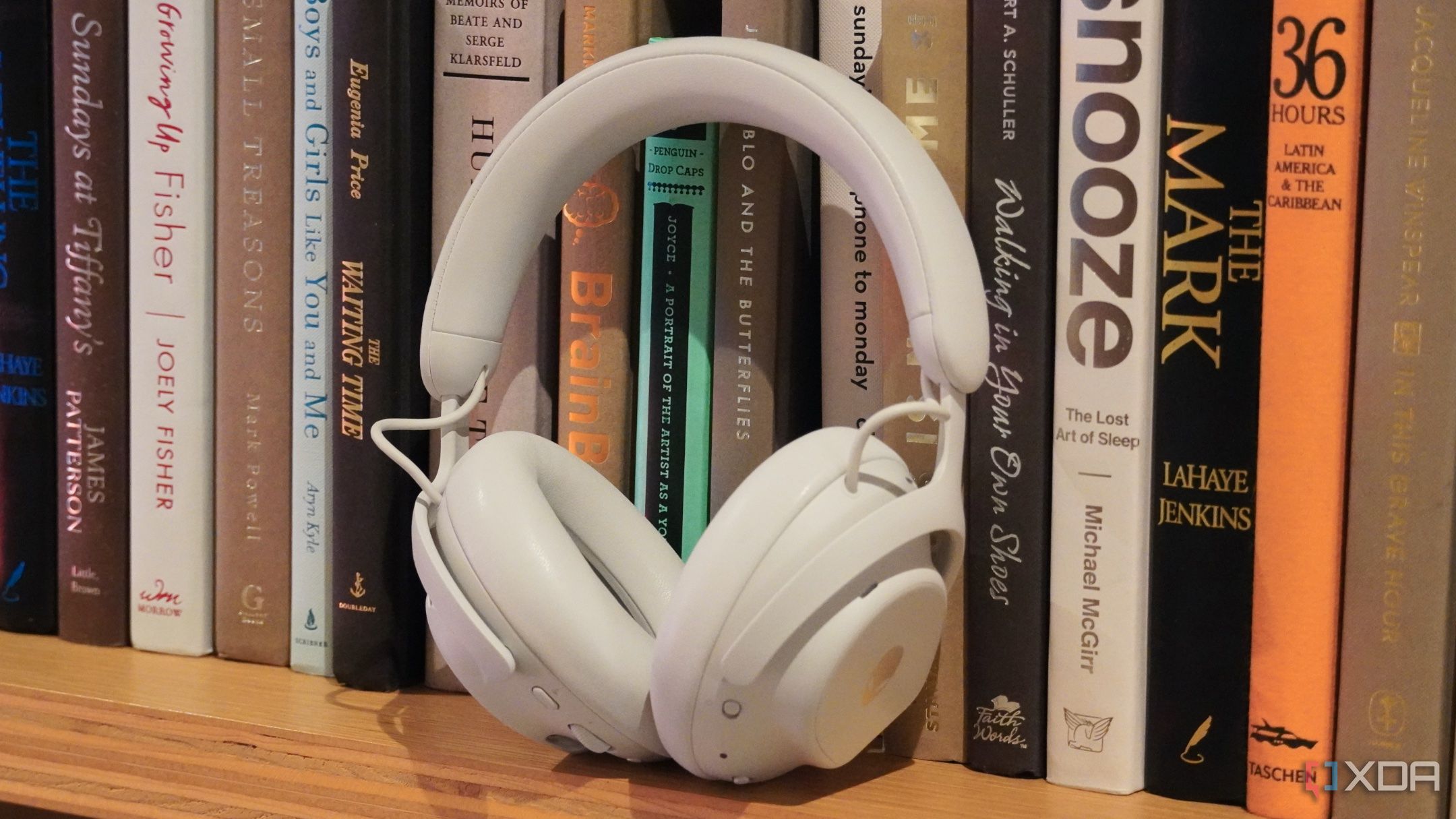 Alienware’s high-performance, ultra-sleek gaming headset just hit a record-low price