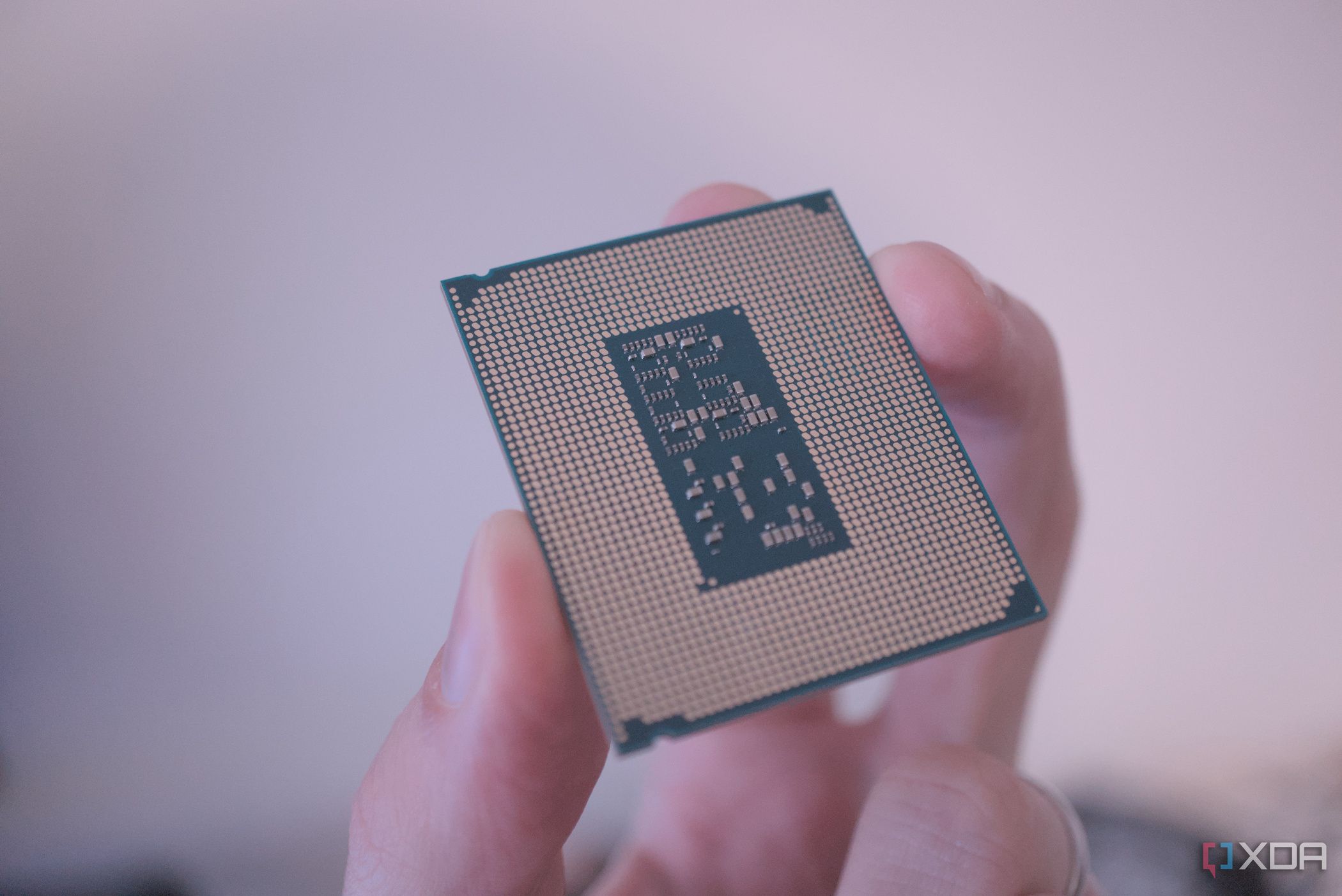 Intel Core Ultra 7, 265 000 contactos