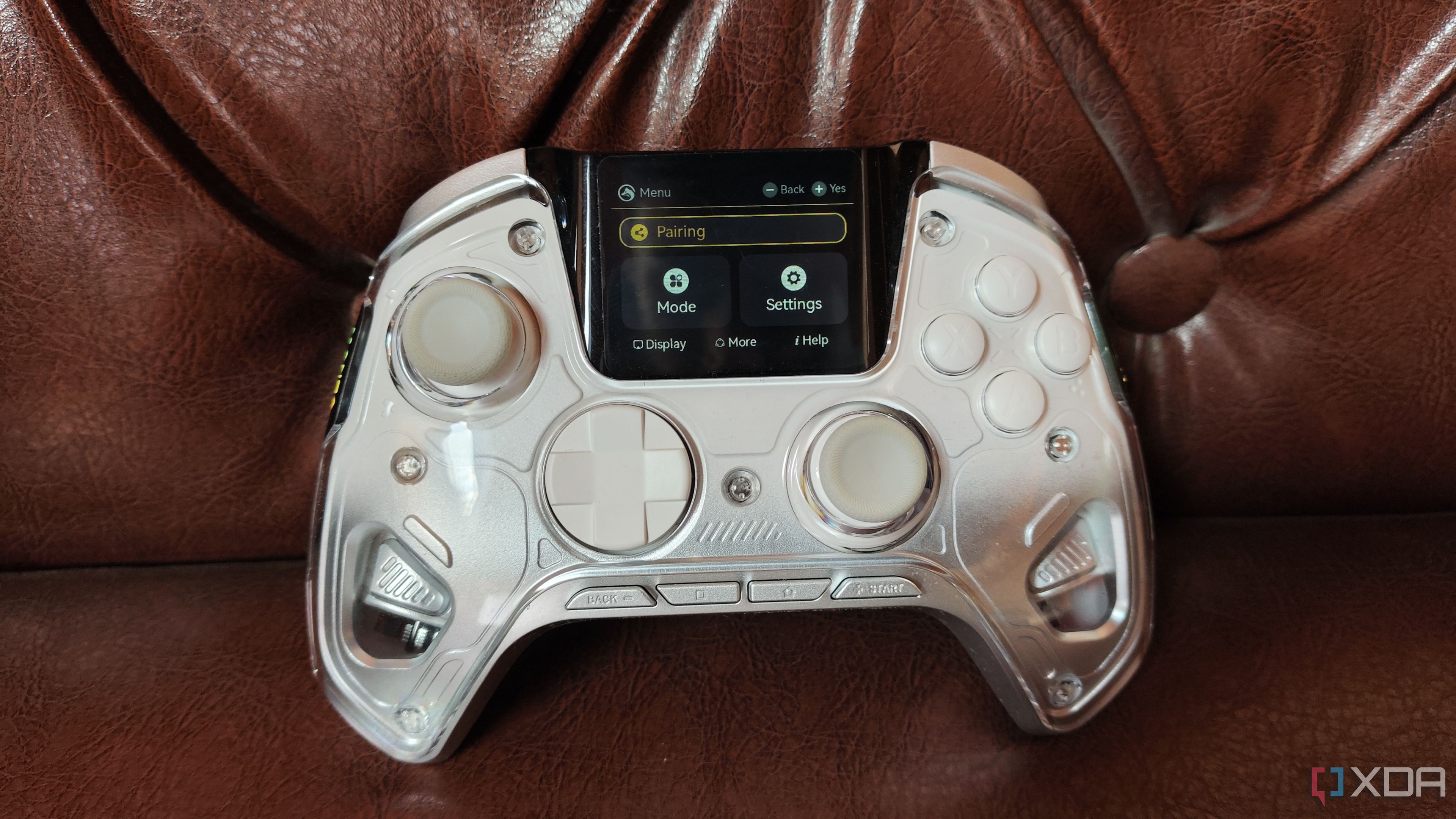 Manba One review: This stylish gamepad comes with a built-in