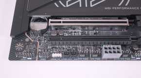 MSI MPG X870E Carbon WiFi lower headers