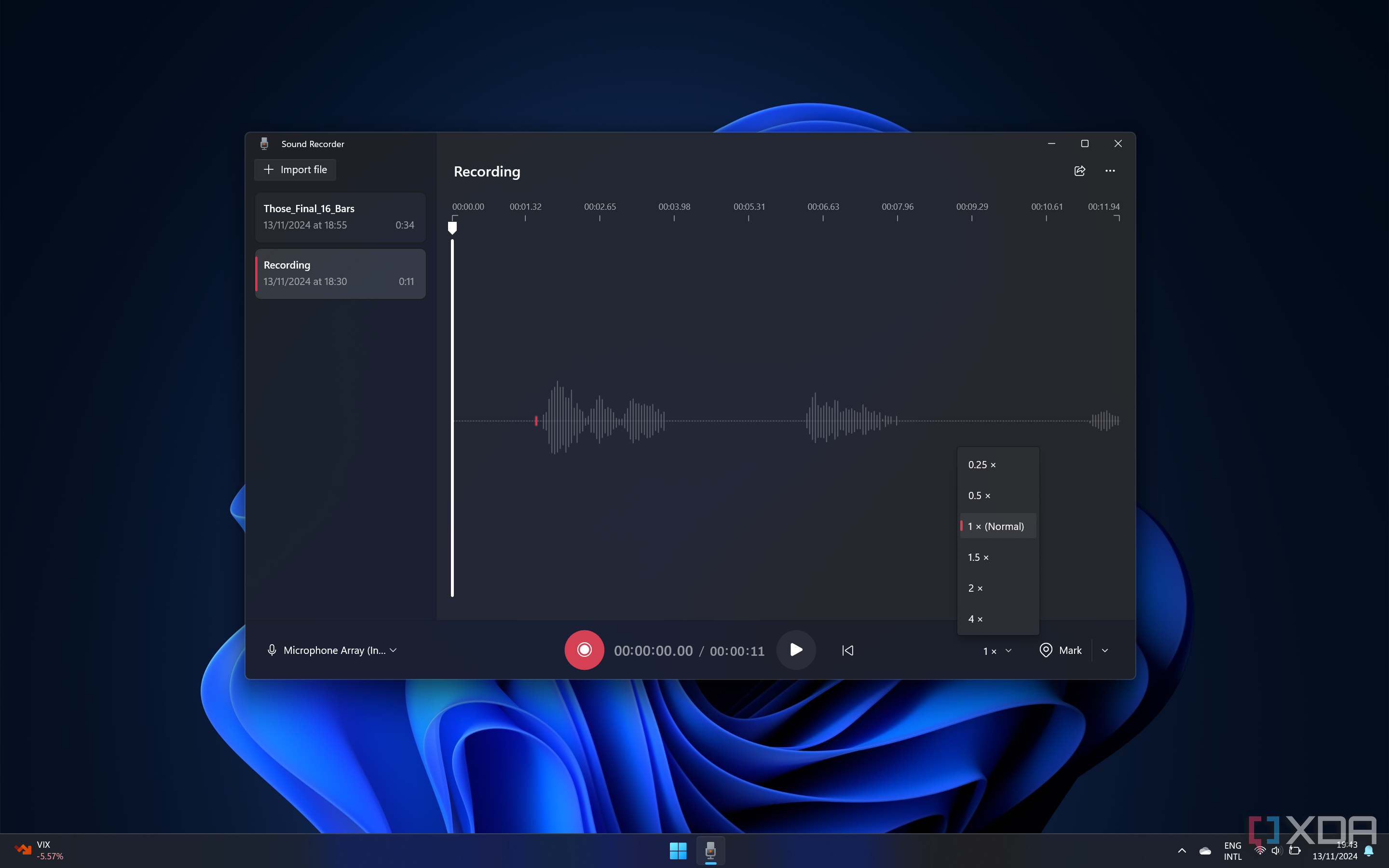 Captura de pantalla de la grabadora de sonidos de Windows 11 que muestra las opciones de velocidad de reproducción para una grabación