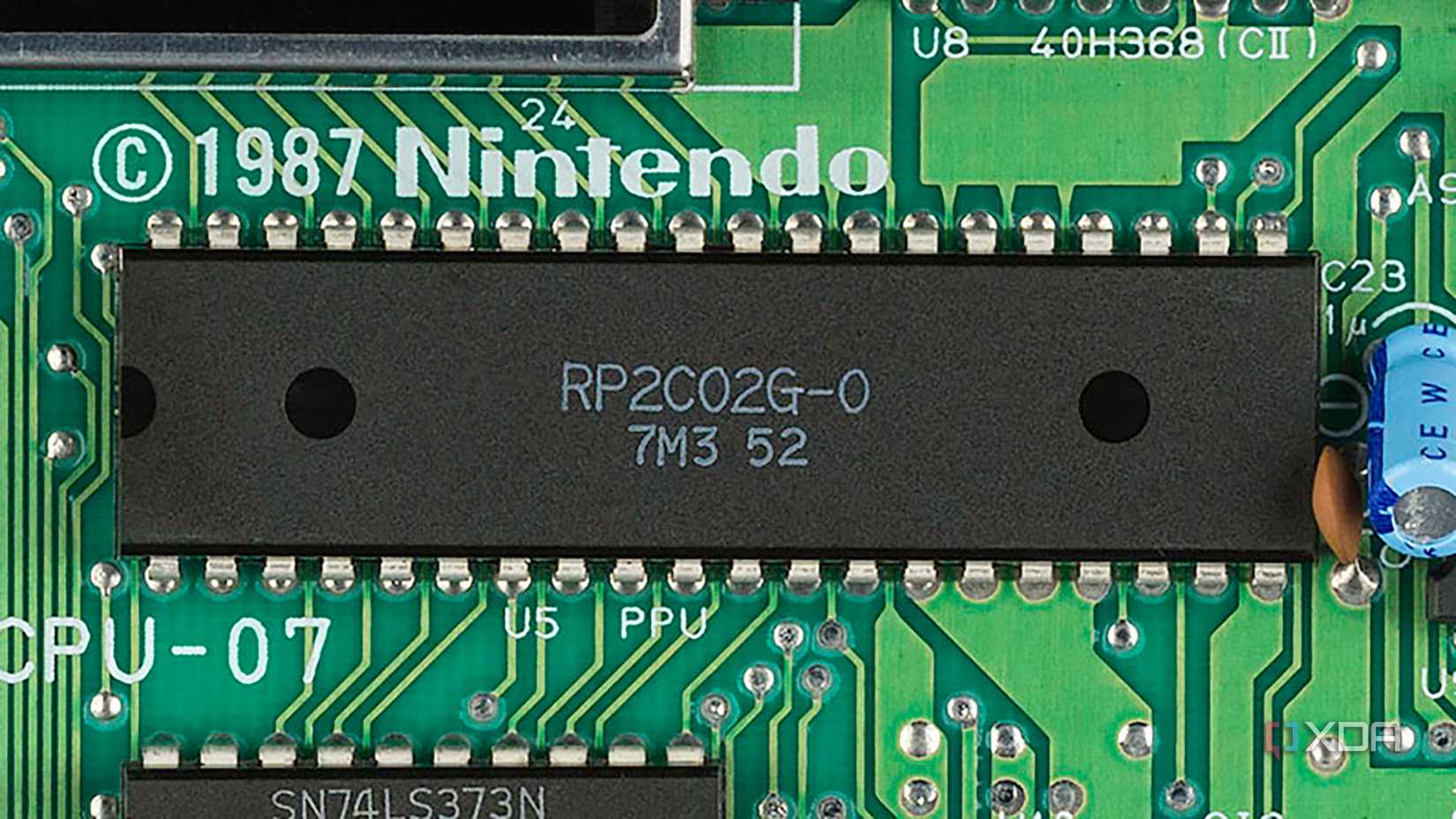 Console meets cartridge: Breaking down the architecture of the NES’s ...