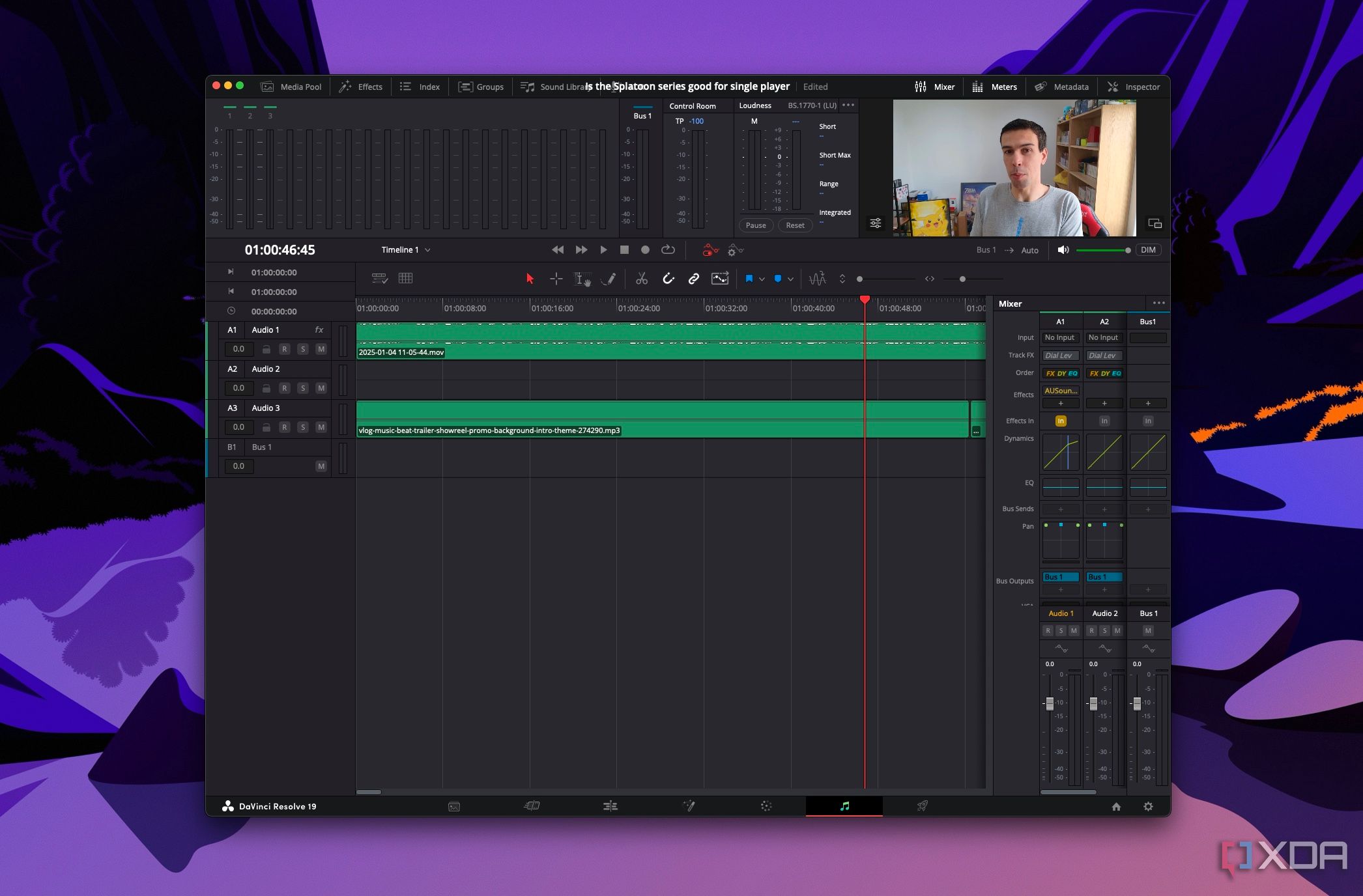 Captura de pantalla de DaVinci Resolve en macOS abierto en la pestaña Fairlight. Una de las pistas de audio utiliza el filtro AUSoundIsolation