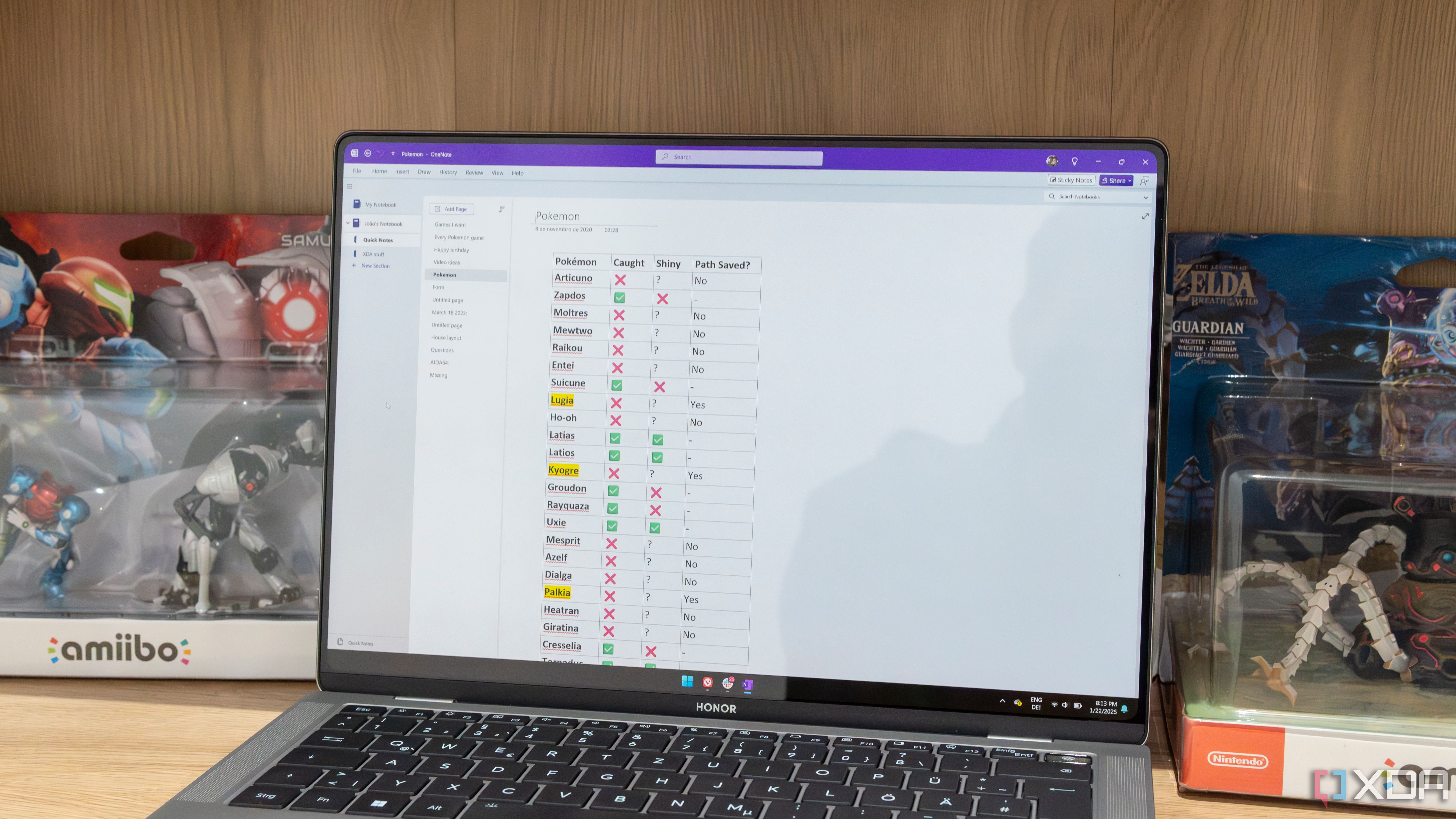 Una computadora portátil con Windows 11 que ejecuta OneNote