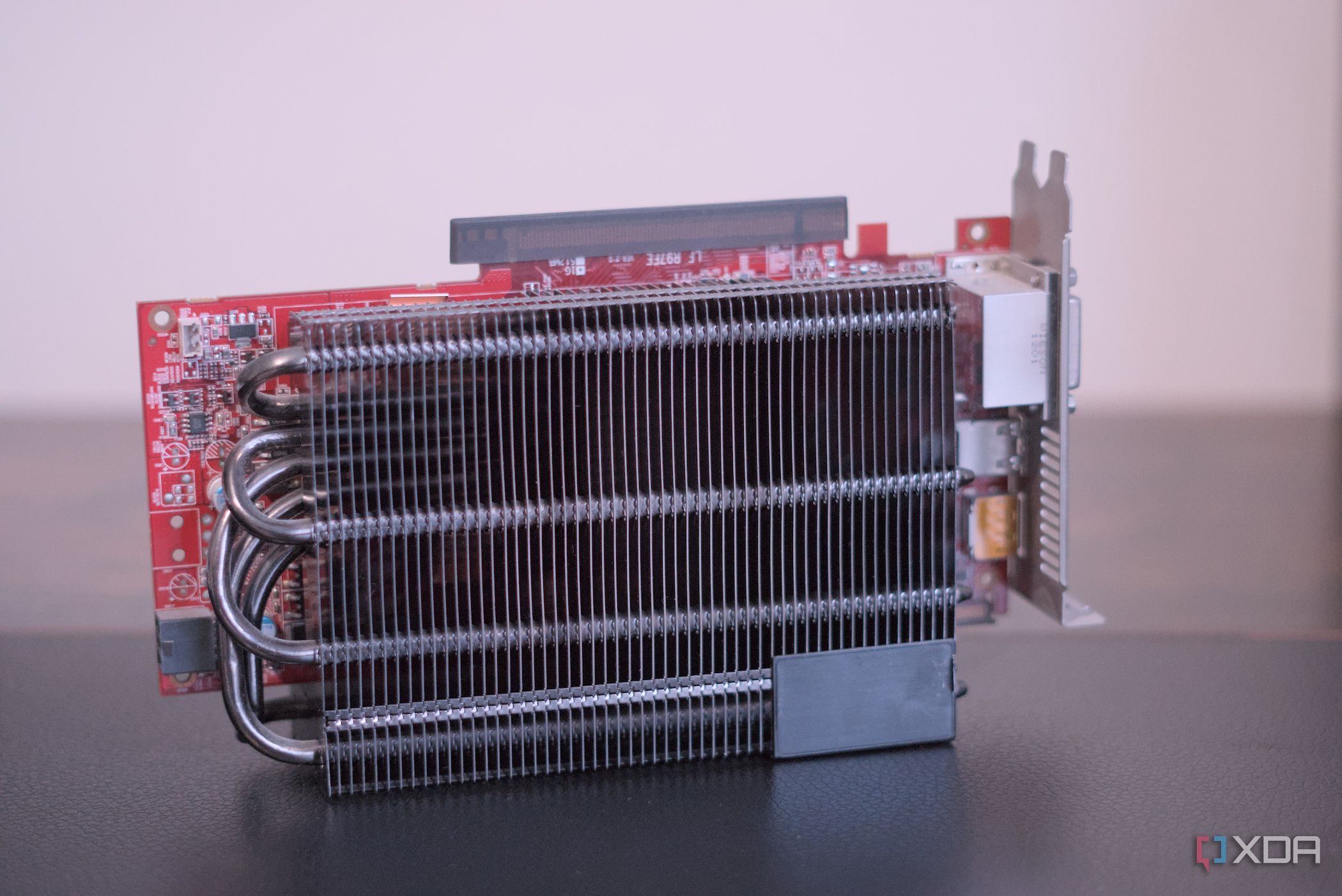 Hd Amd Radeon Agua AMD Radeon HD 7570 SFF Height 1GB GDDR5 Graphics