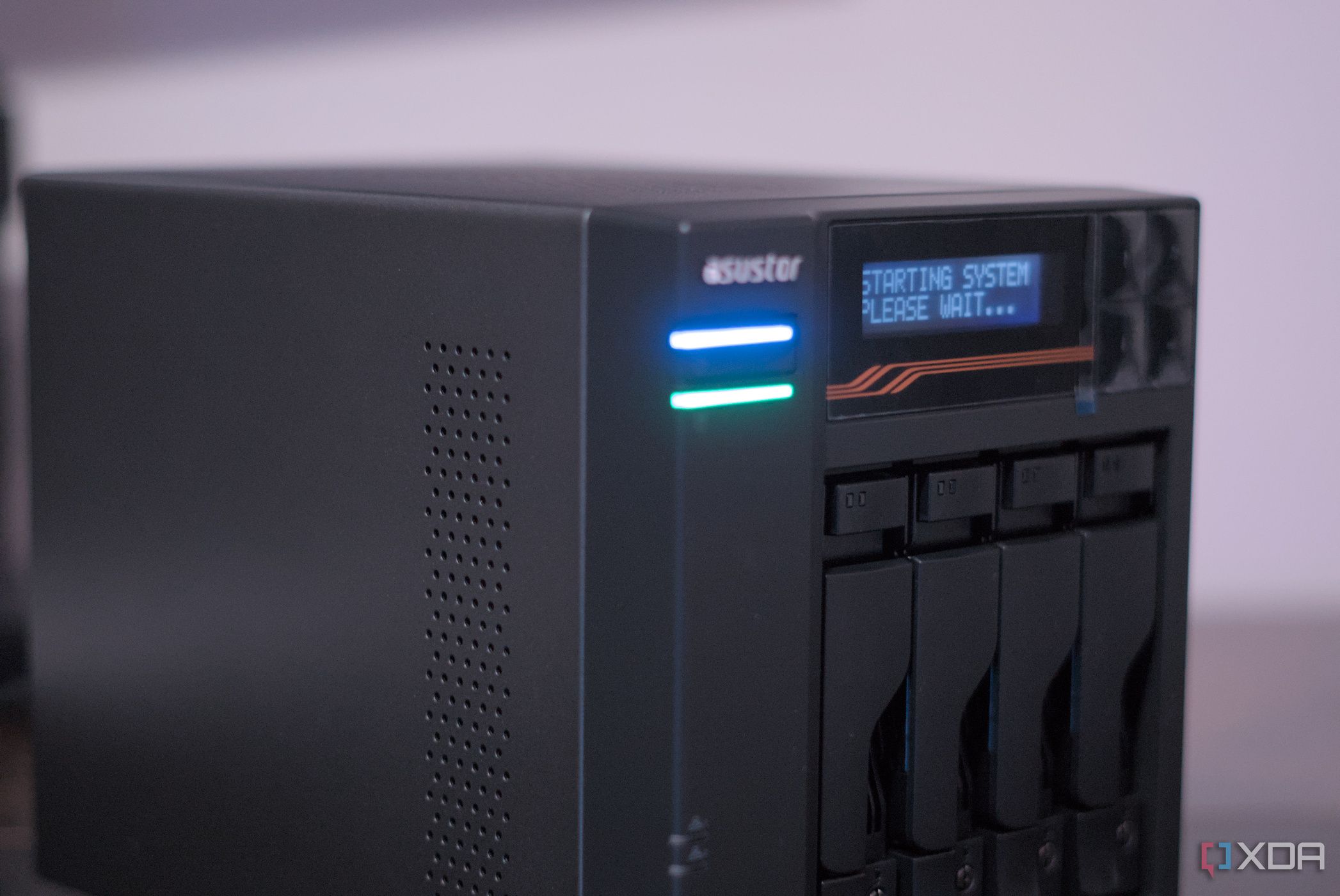 Asustor AS6804T
