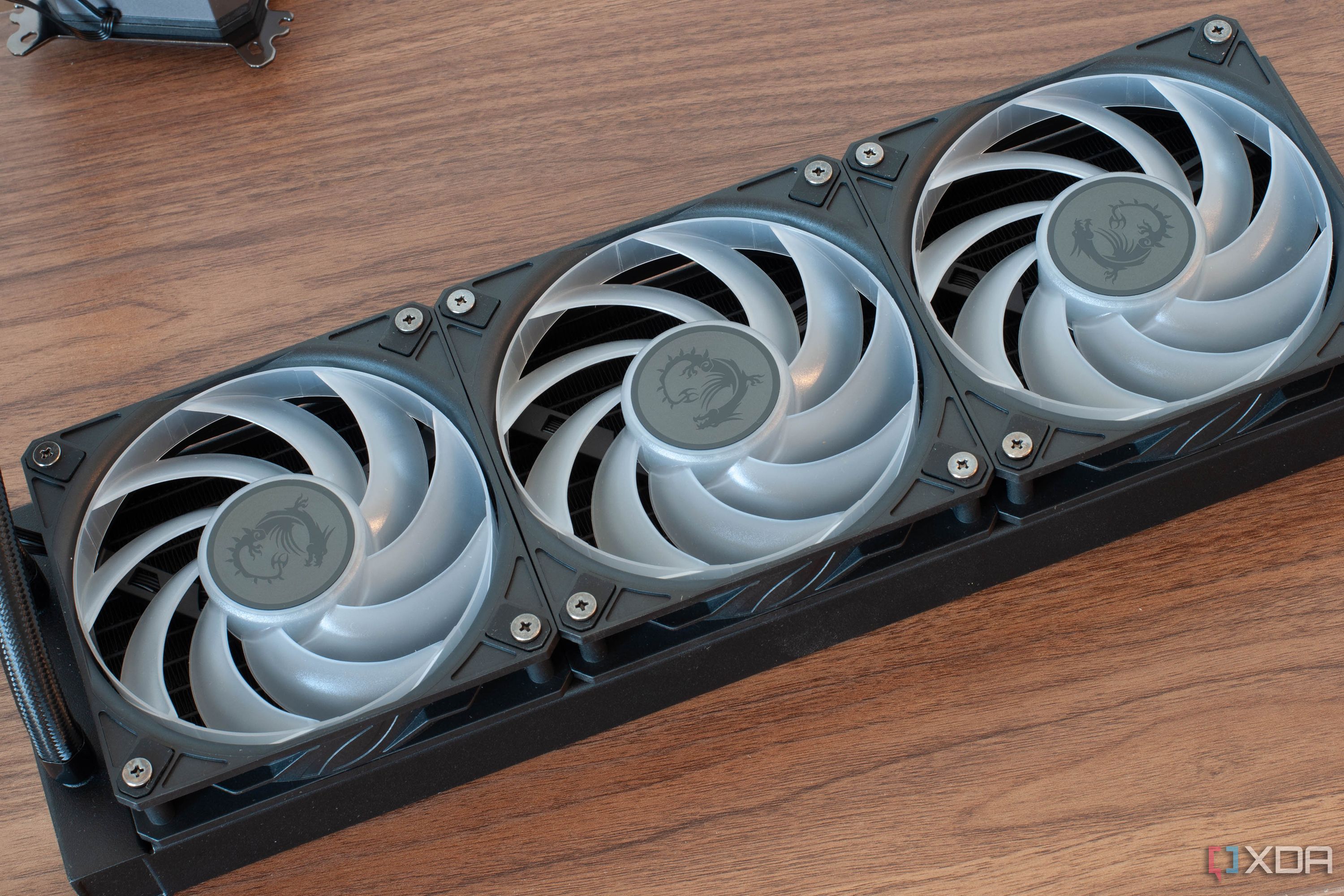 MSI A15 360 cooler fans