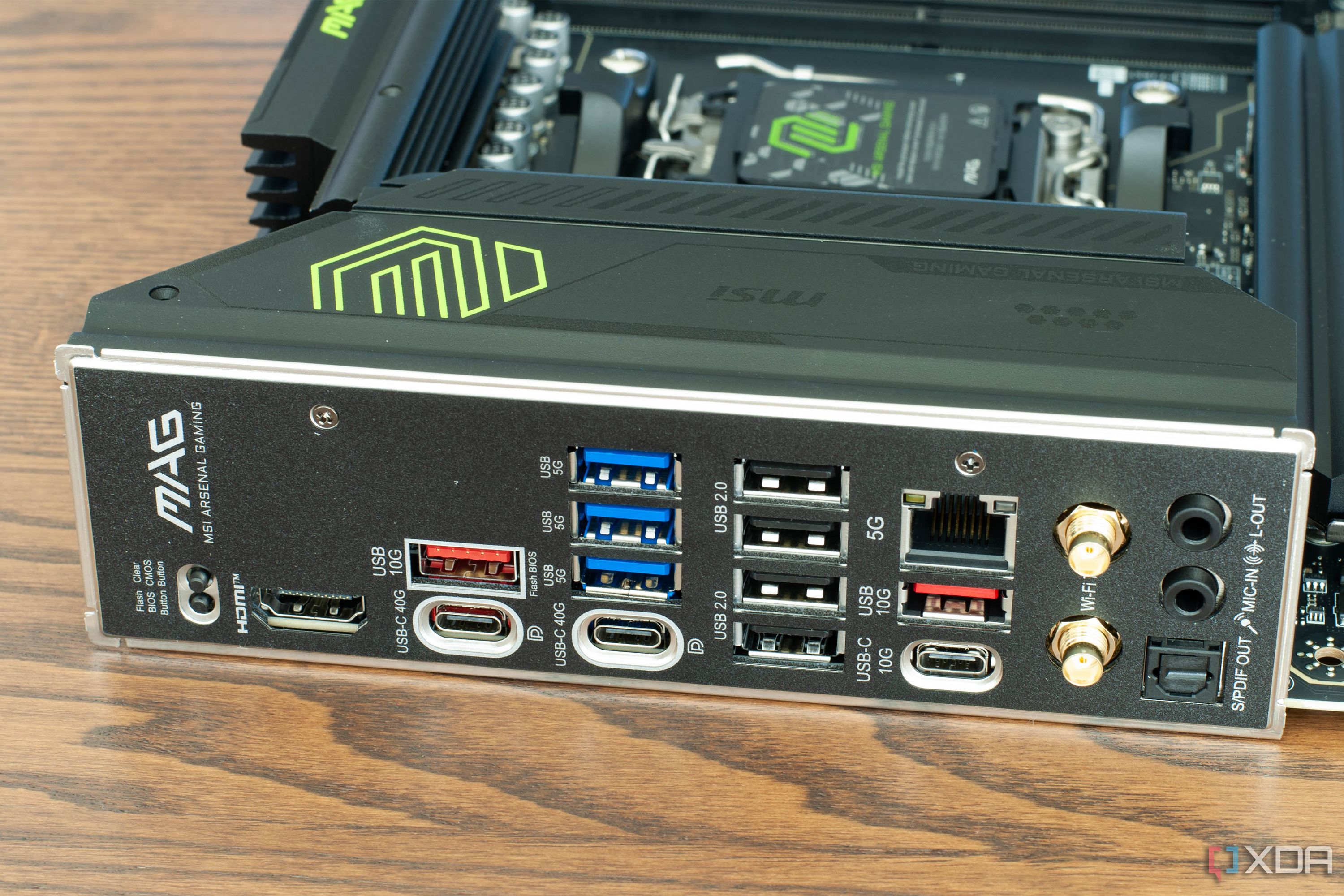 MSI-MAG-X870E-Tomahawk-Wifi-ram-inputs