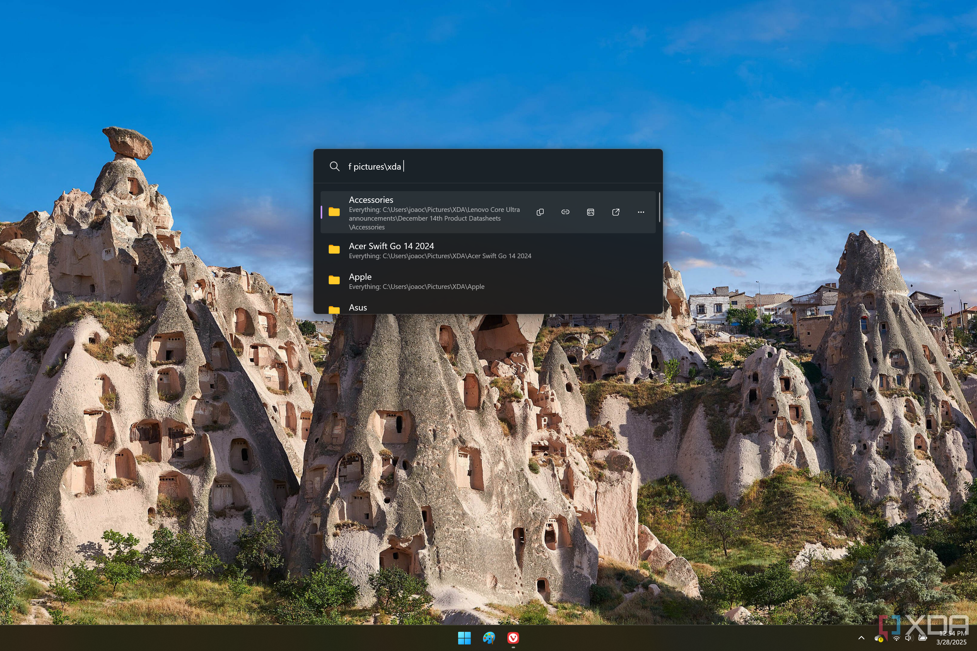 Screenshot of PowerToys showing search results in an XDA folder within the Pictures folder using Everything