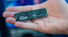 Crucial P510 held in hand